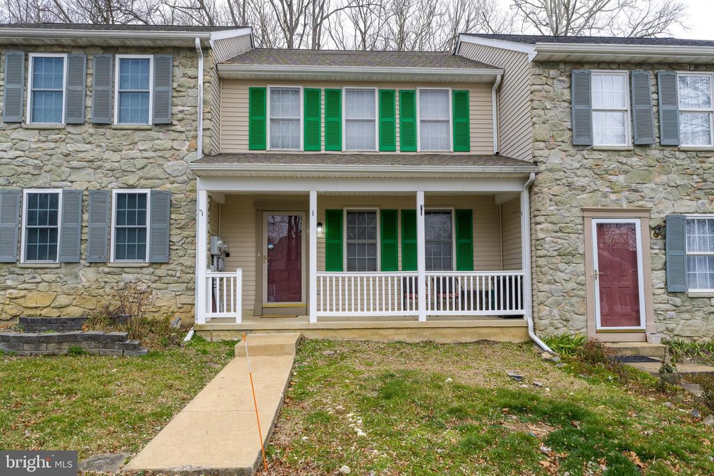 Photo of 15 Deep Hollow Lane, Lancaster, PA 17603 (MLS # PALA2044902)