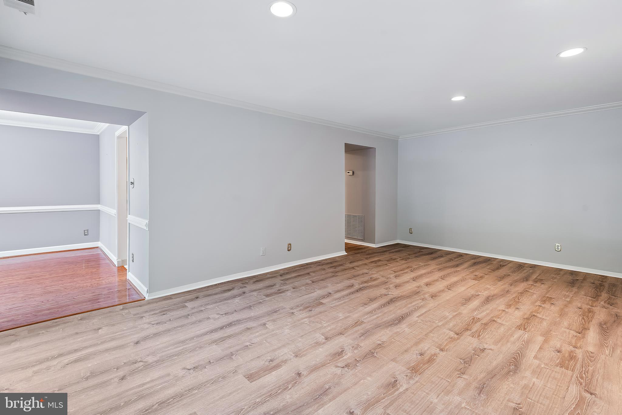 GEORGETOWN VILLAGE - Residential Lease