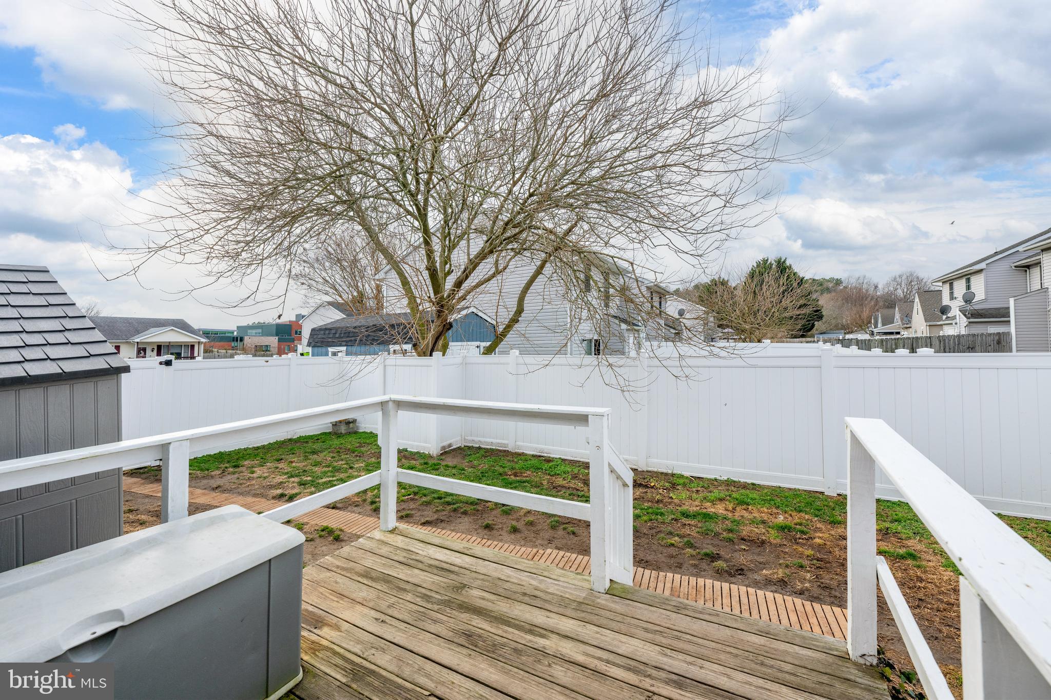 SHIPBUILDERS VILLAGE - Residential