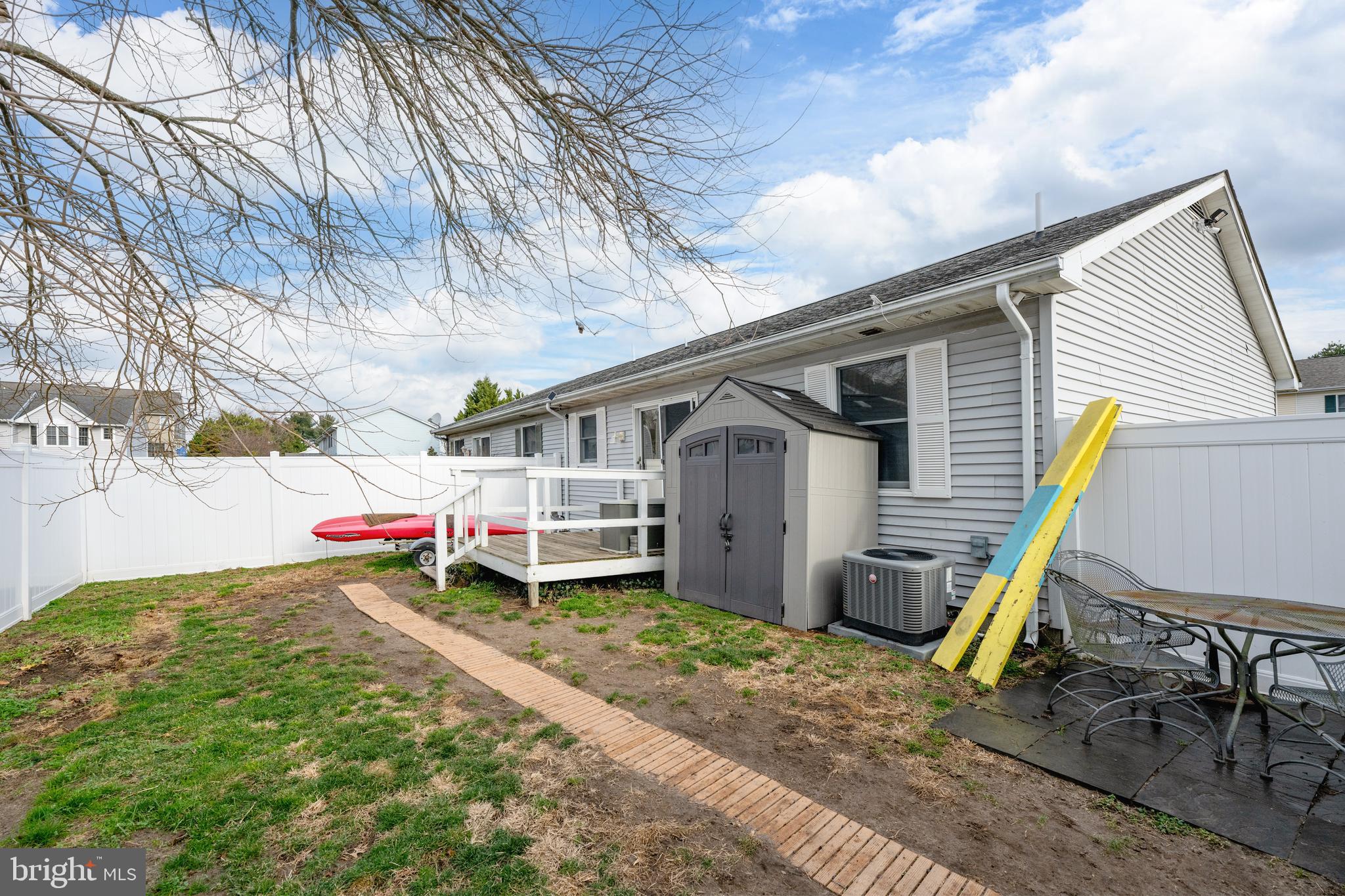 SHIPBUILDERS VILLAGE - Residential