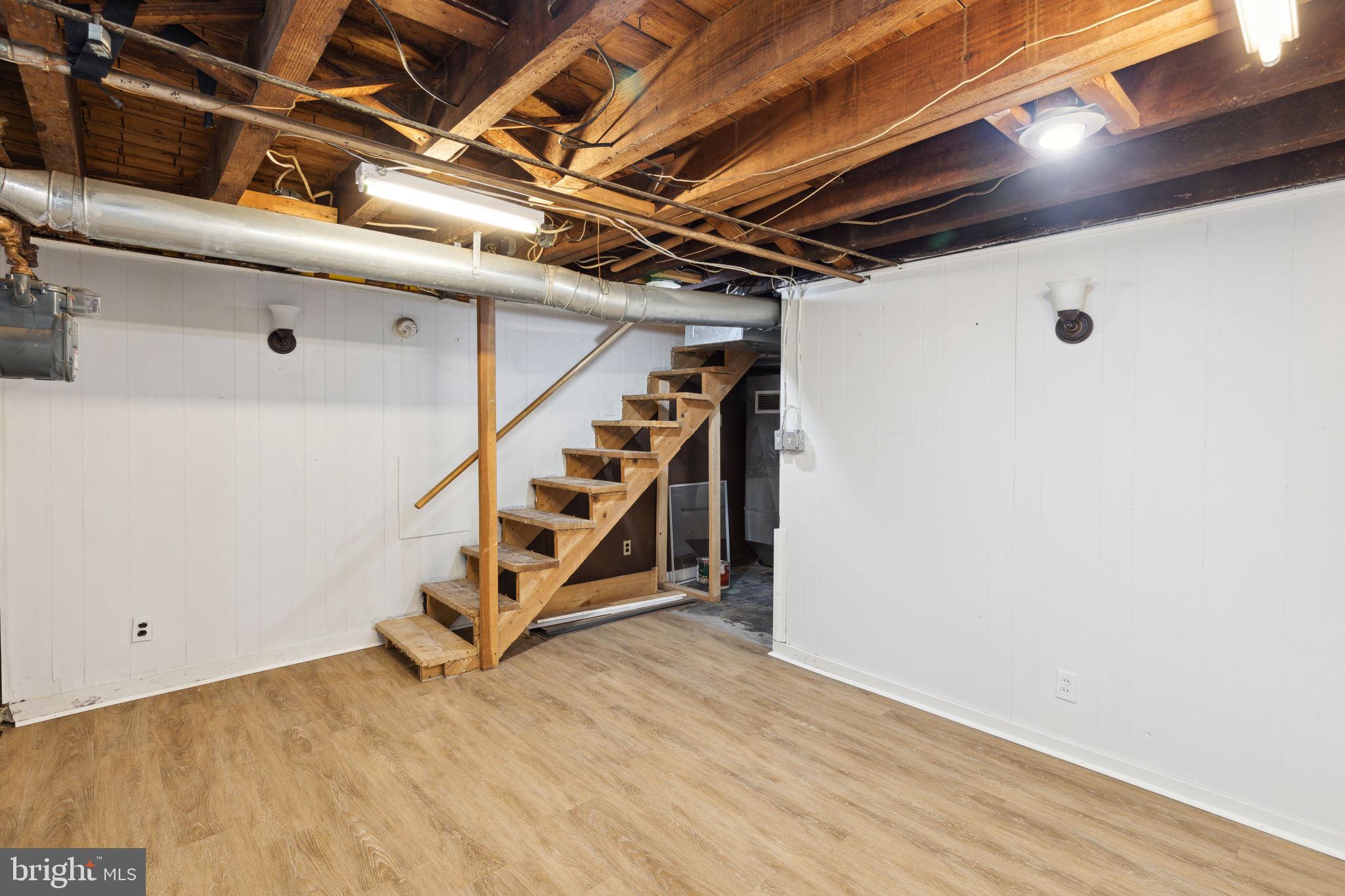 HOLMESBURG - Residential