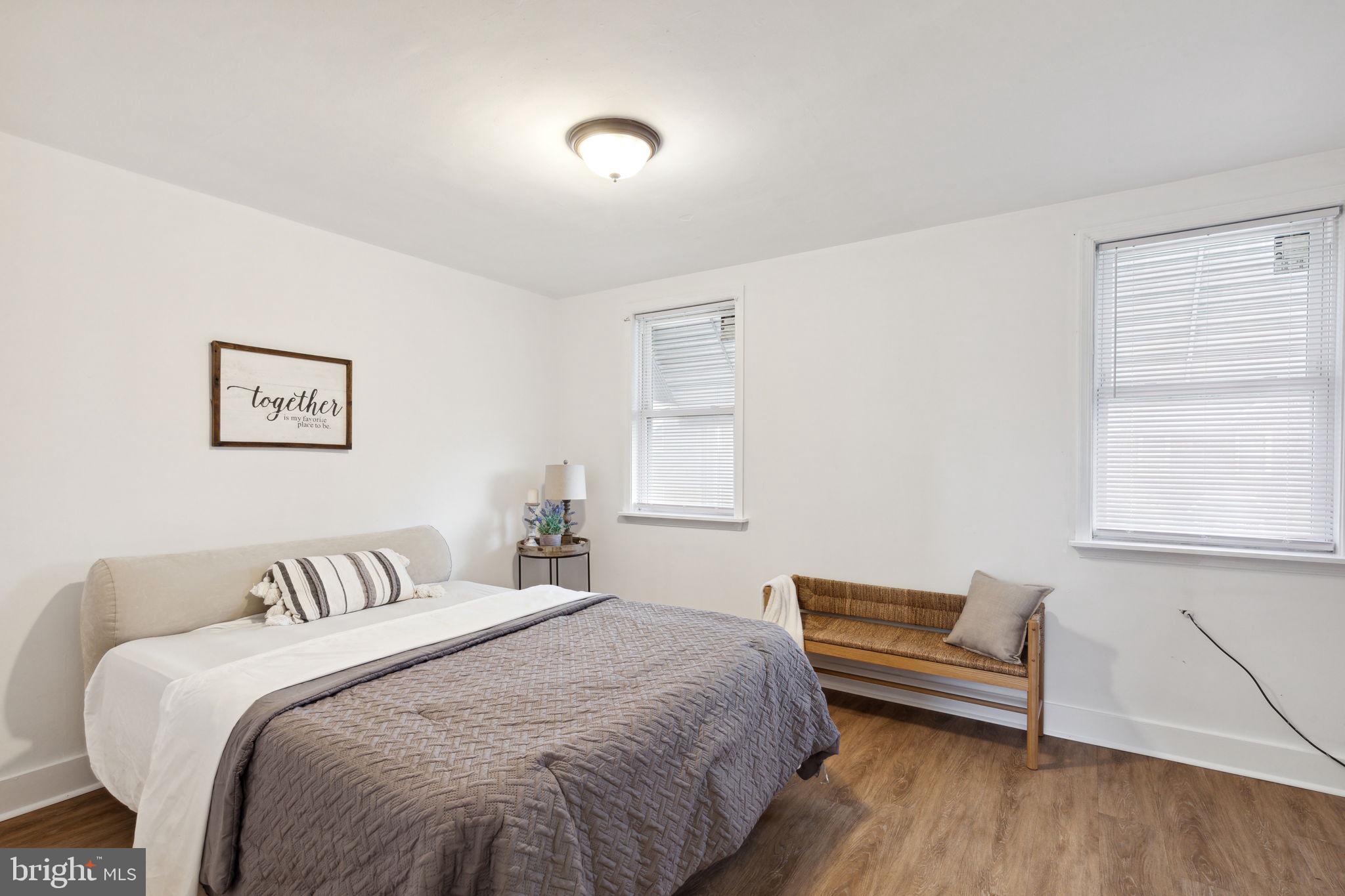 HOLMESBURG - Residential