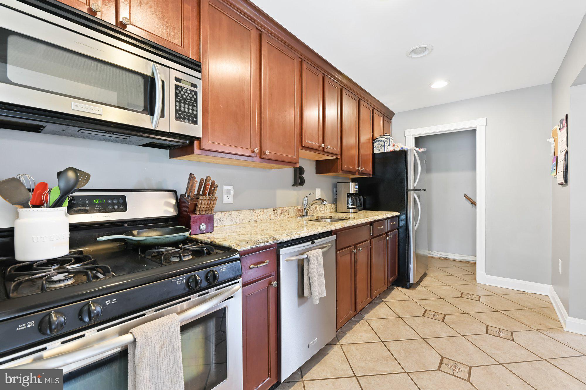 EASTFIELD - Residential