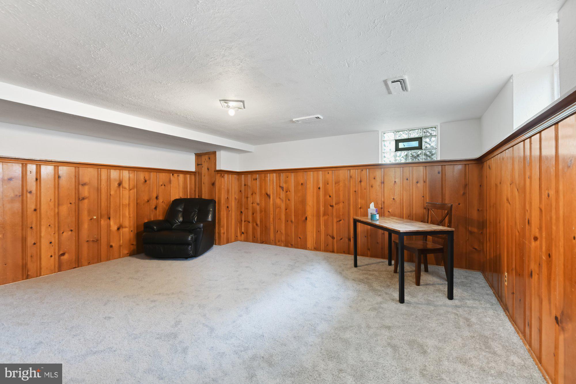 EASTFIELD - Residential