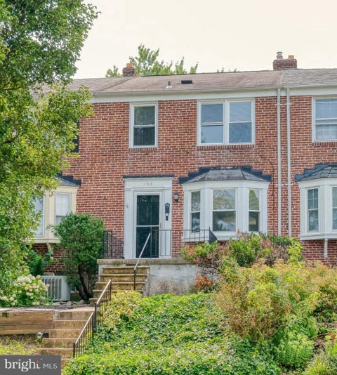 Townhouse For Sale - 153 Brandon Road<br/> BALTIMORE, MD 21212