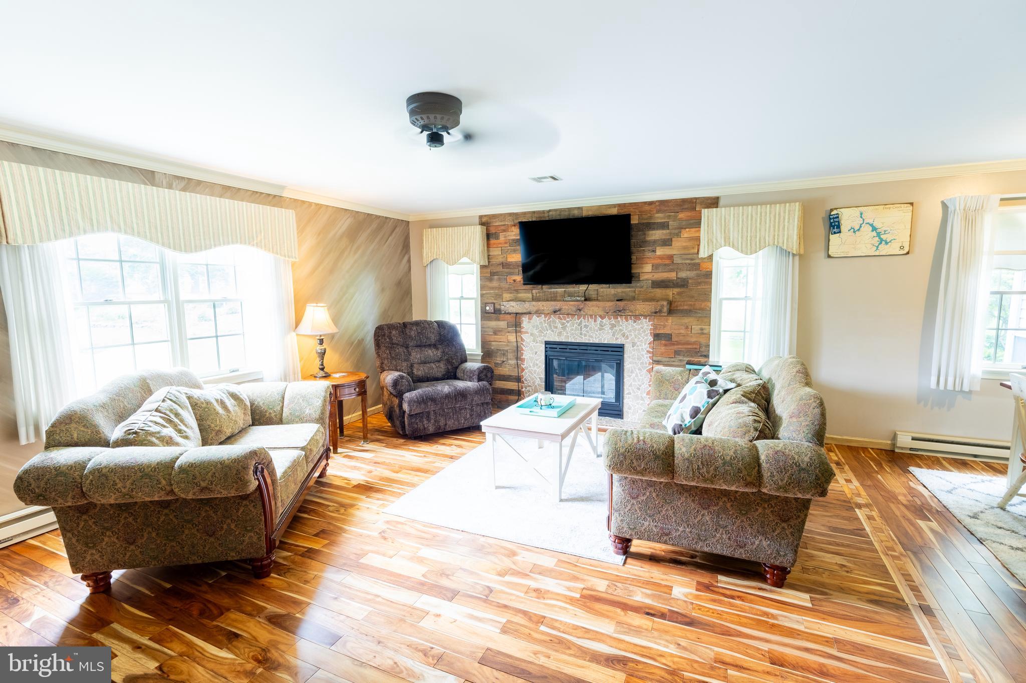 PENN NATIONAL - Residential
