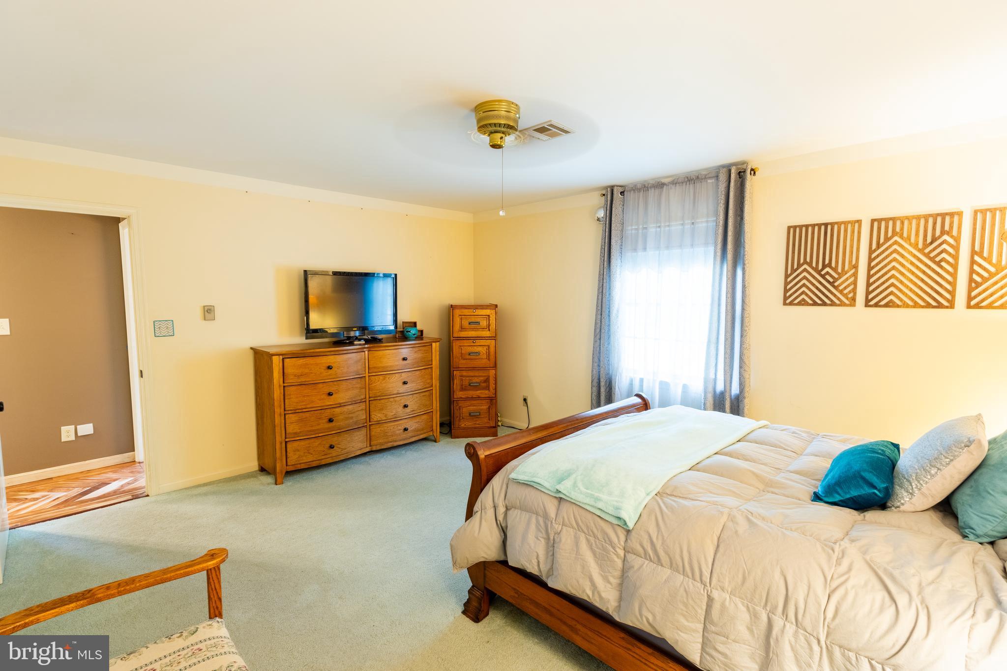 PENN NATIONAL - Residential