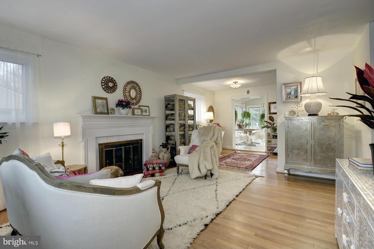 BROYHILL PARK - Residential