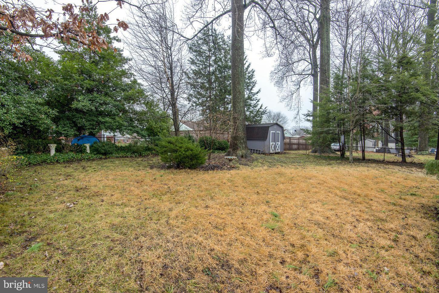 BROYHILL PARK - Residential