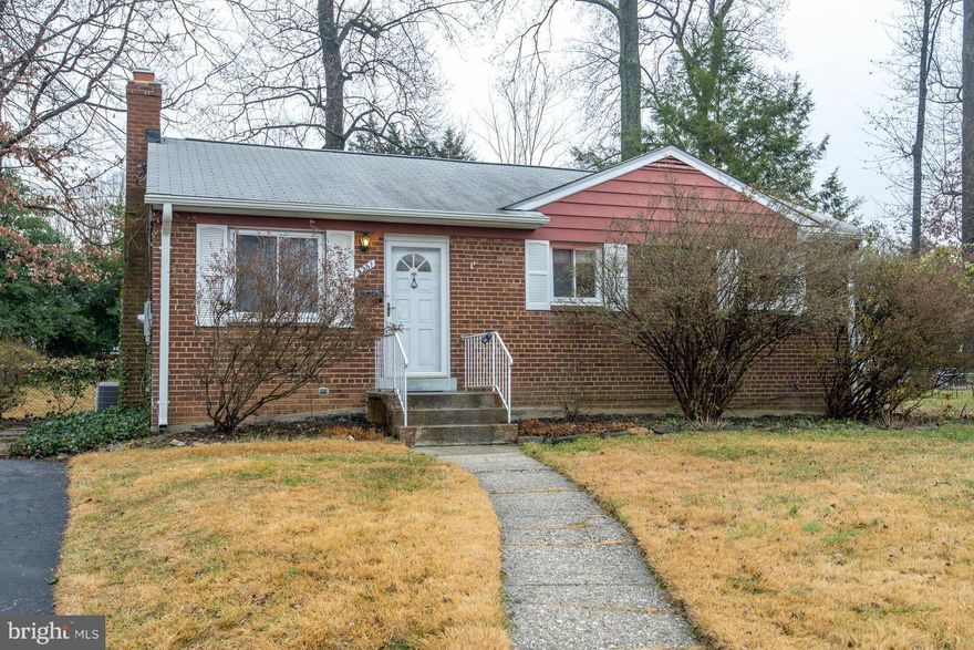 All Brick  rambler light, bright and spacious with renovated kitchen and newly refinished hardwoods on the main level. This home has a light filled sun-room addition with lots of windows. Fully finished basement with bedroom / rec room, full bath and laundry. Huge Storage area. This home sits on a great lot with a fenced in back yard.