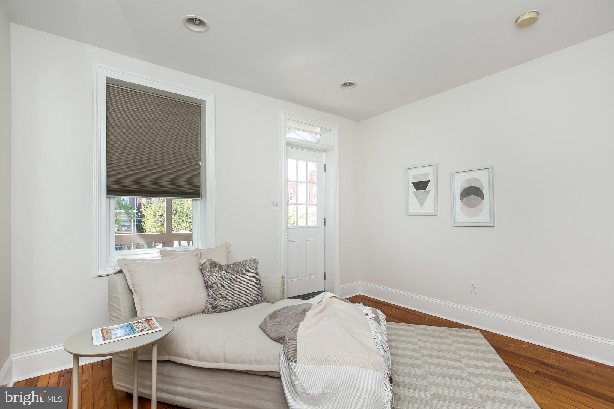 CHARLES VILLAGE - Residential