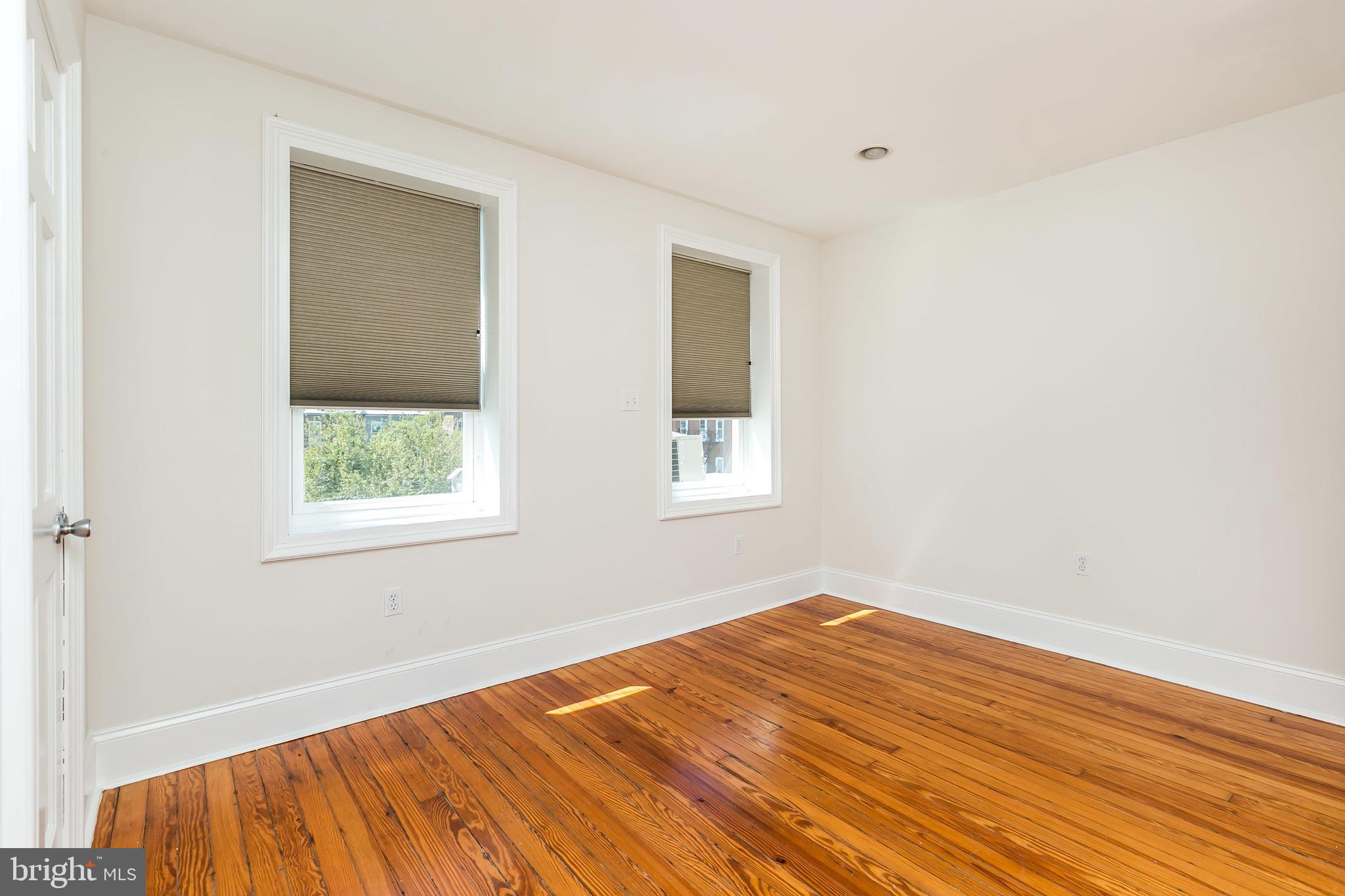 CHARLES VILLAGE - Residential