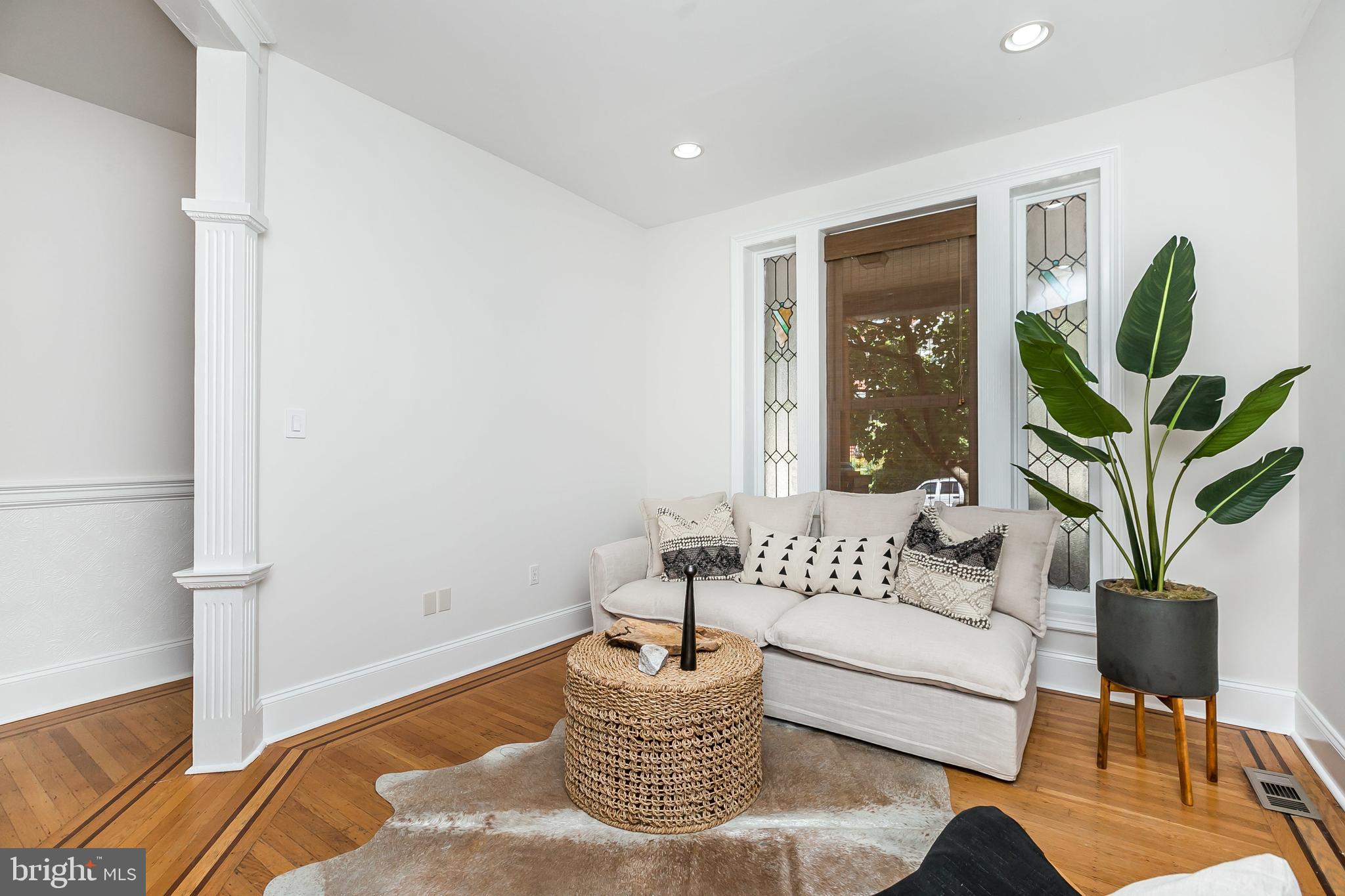 CHARLES VILLAGE - Residential