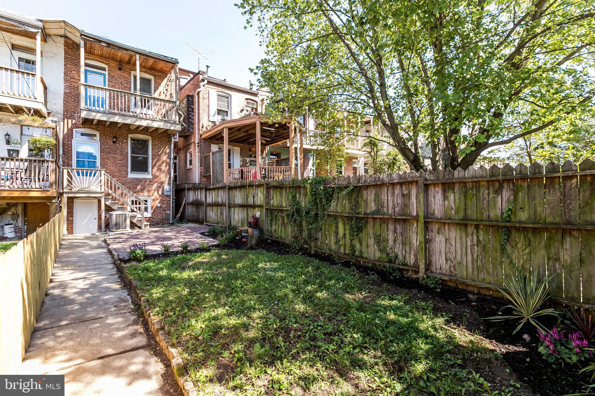 CHARLES VILLAGE - Residential