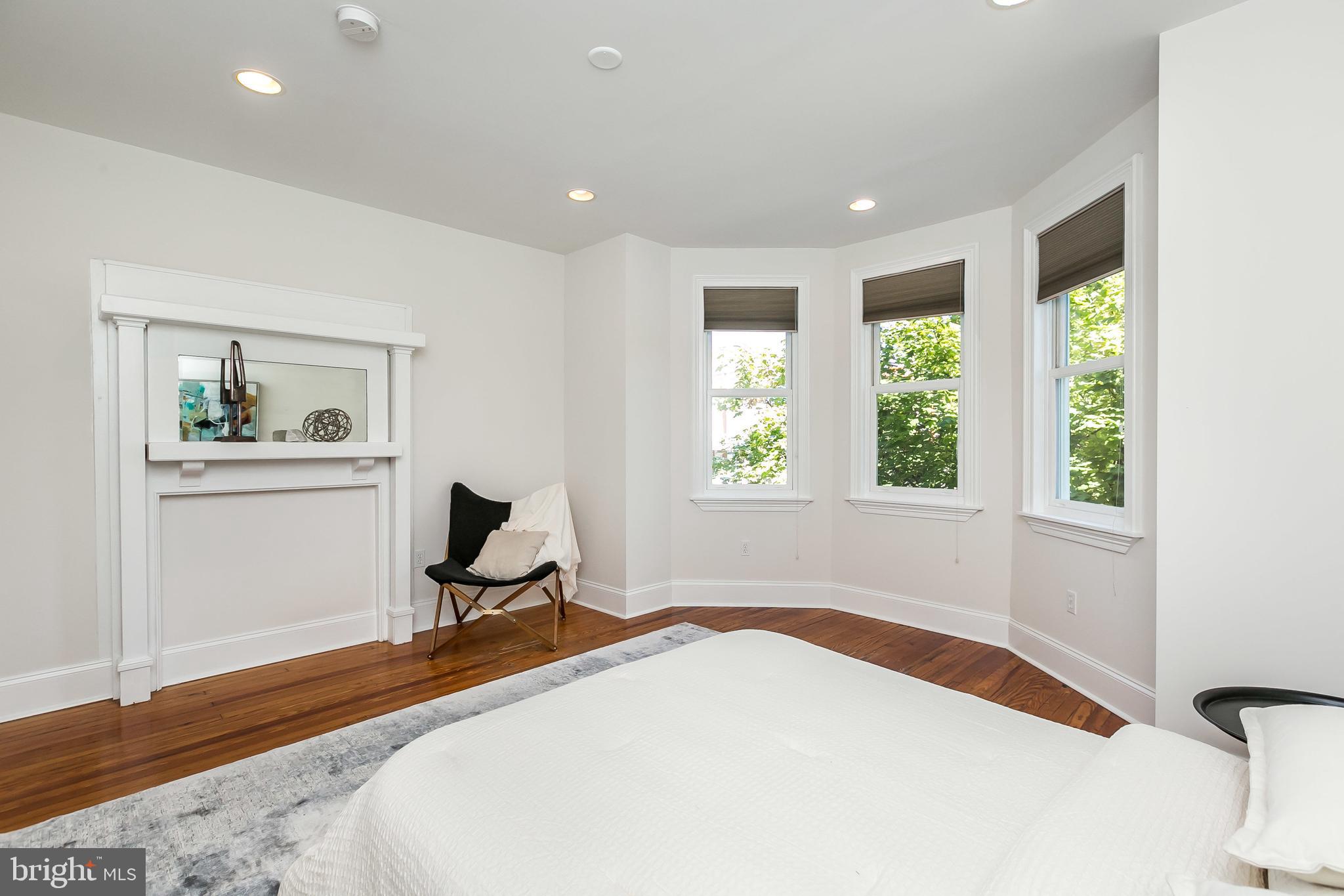 CHARLES VILLAGE - Residential