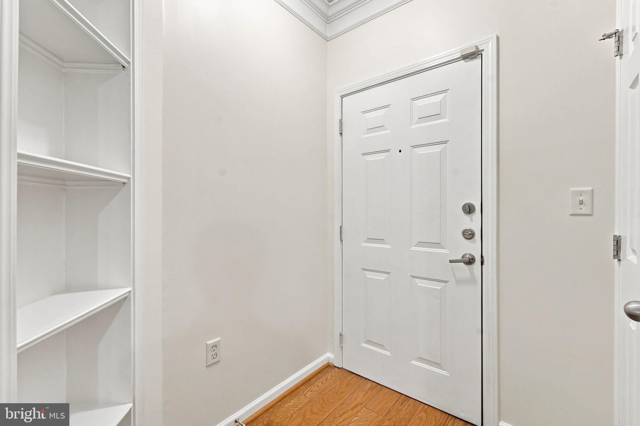 512 SUNSET VIEW TERRACE SE 204