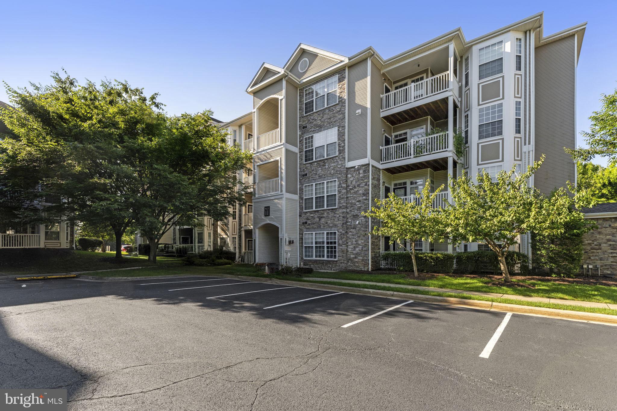 512 SUNSET VIEW TERRACE SE 204