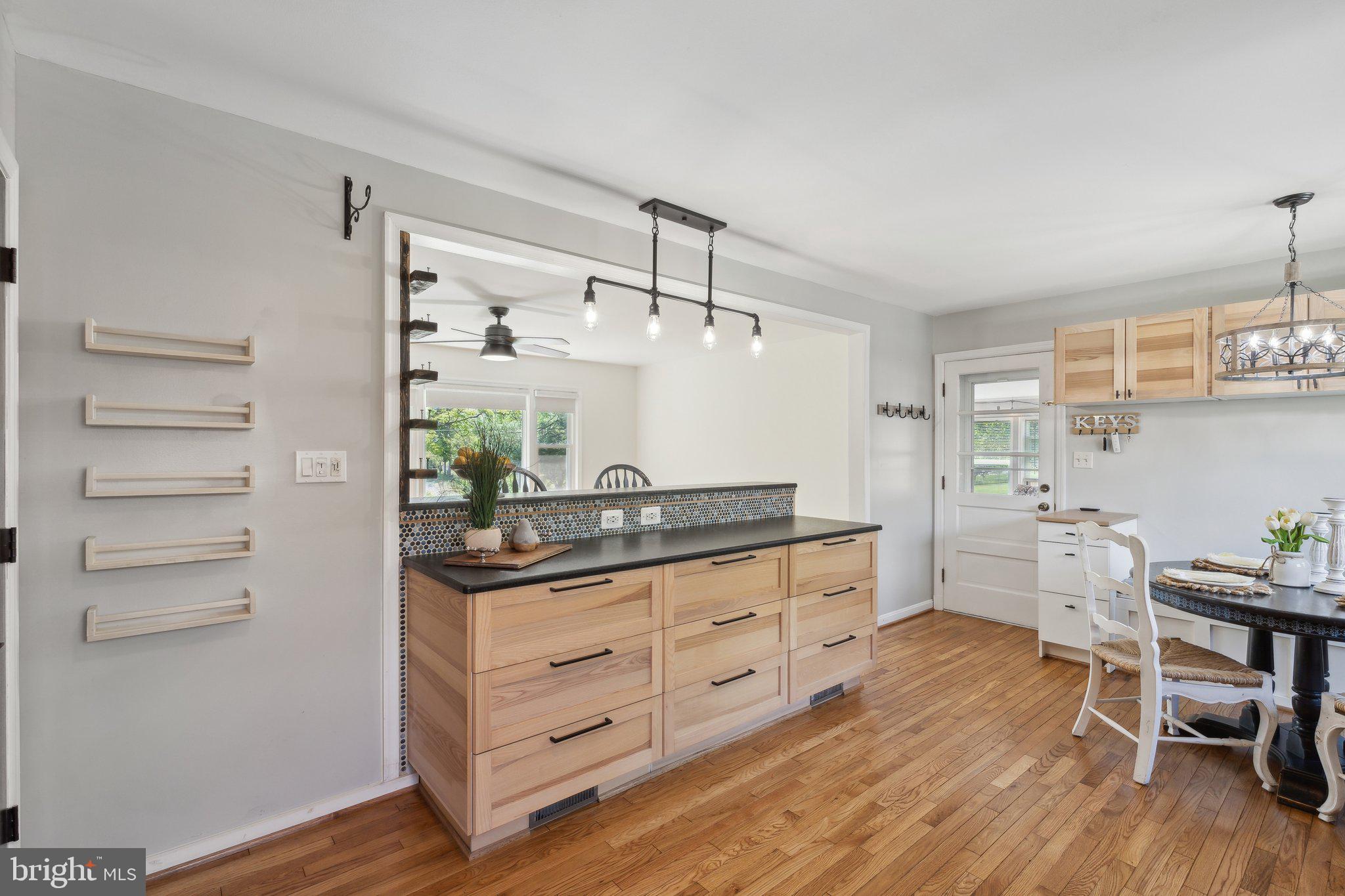 HILLWOOD ESTATES - Residential