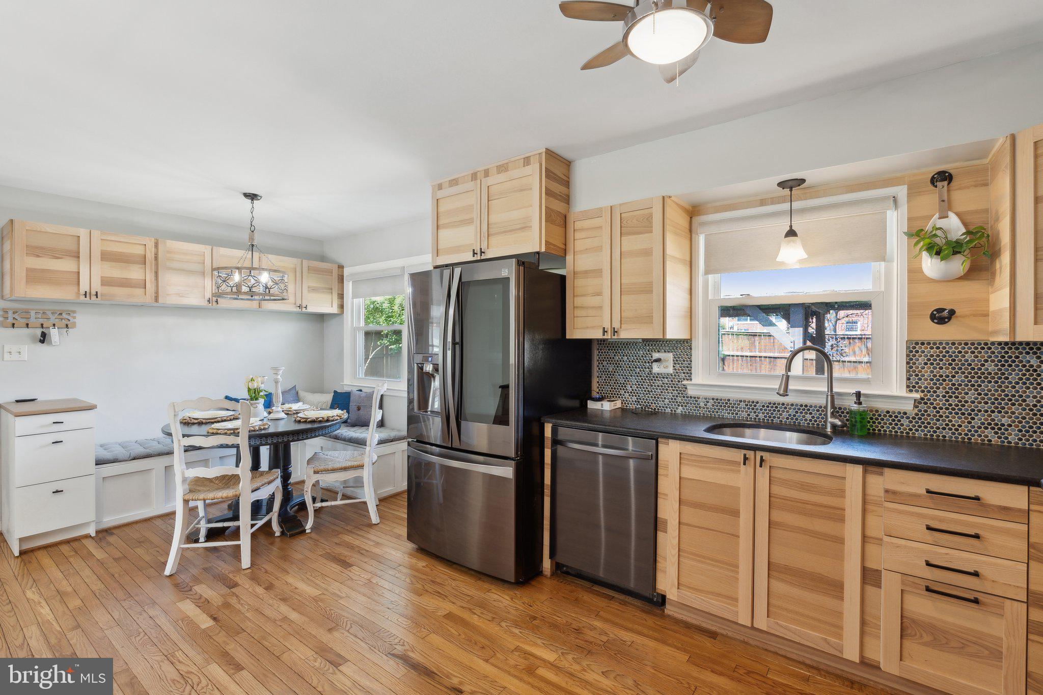 HILLWOOD ESTATES - Residential