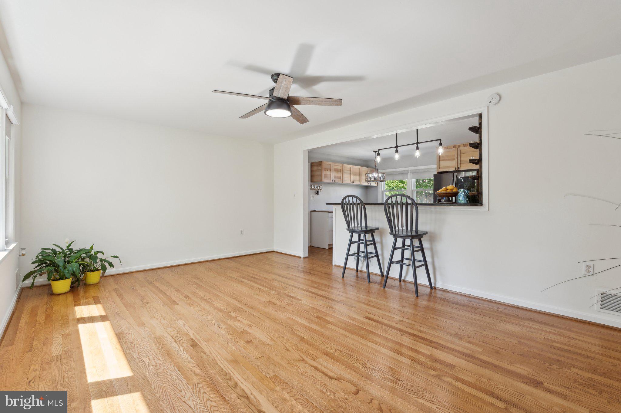 HILLWOOD ESTATES - Residential