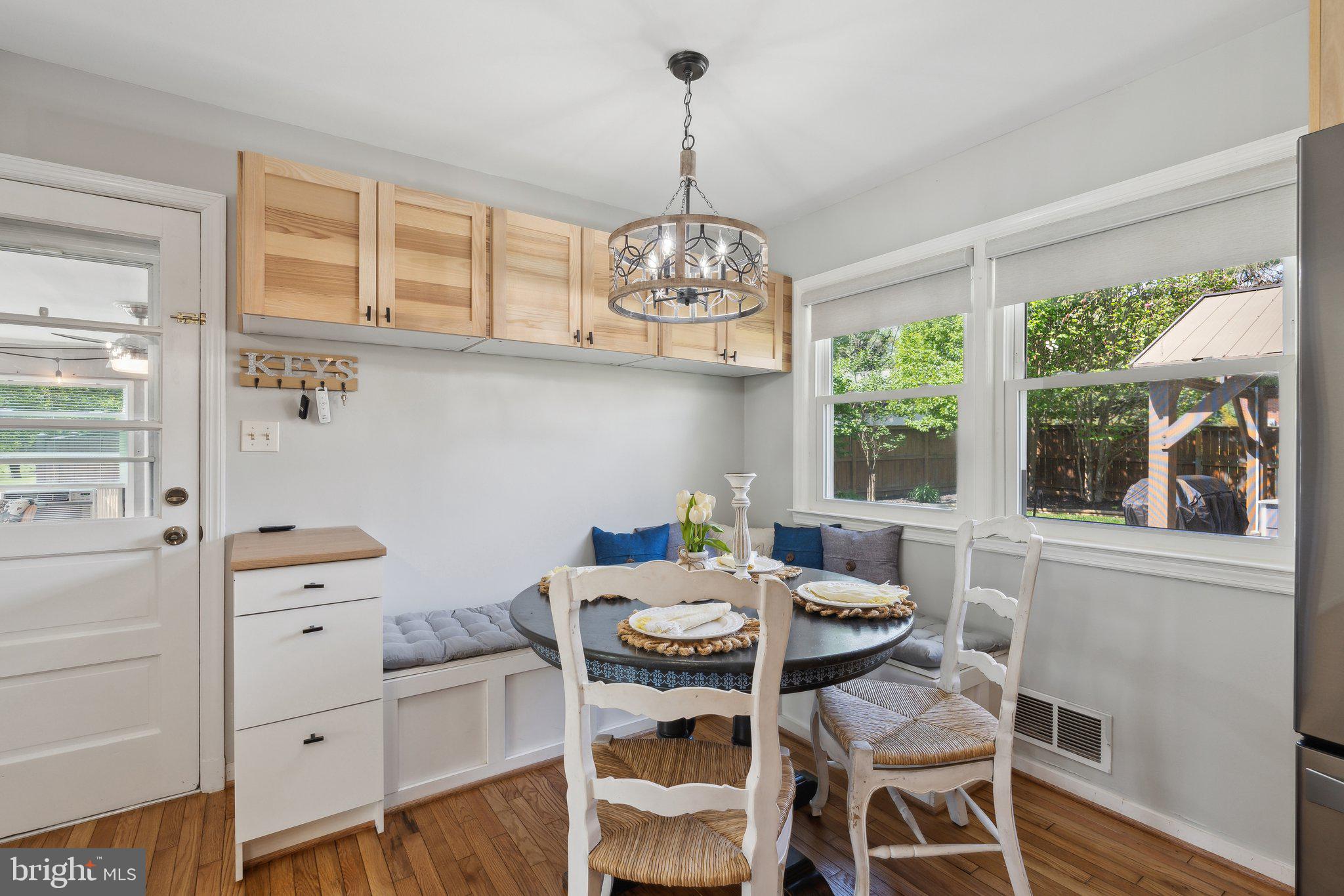 HILLWOOD ESTATES - Residential