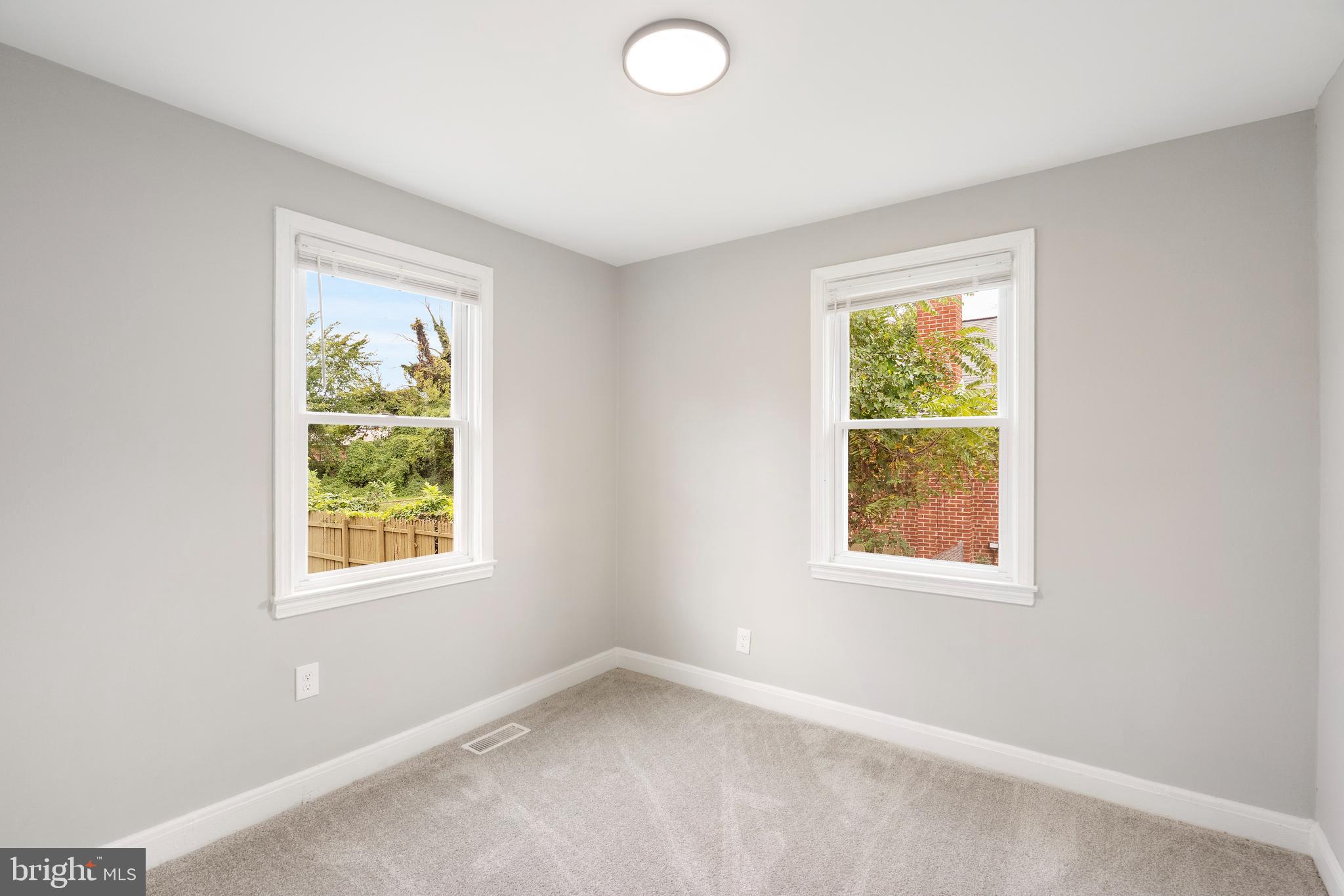 REISTERSTOWN STATION - Residential