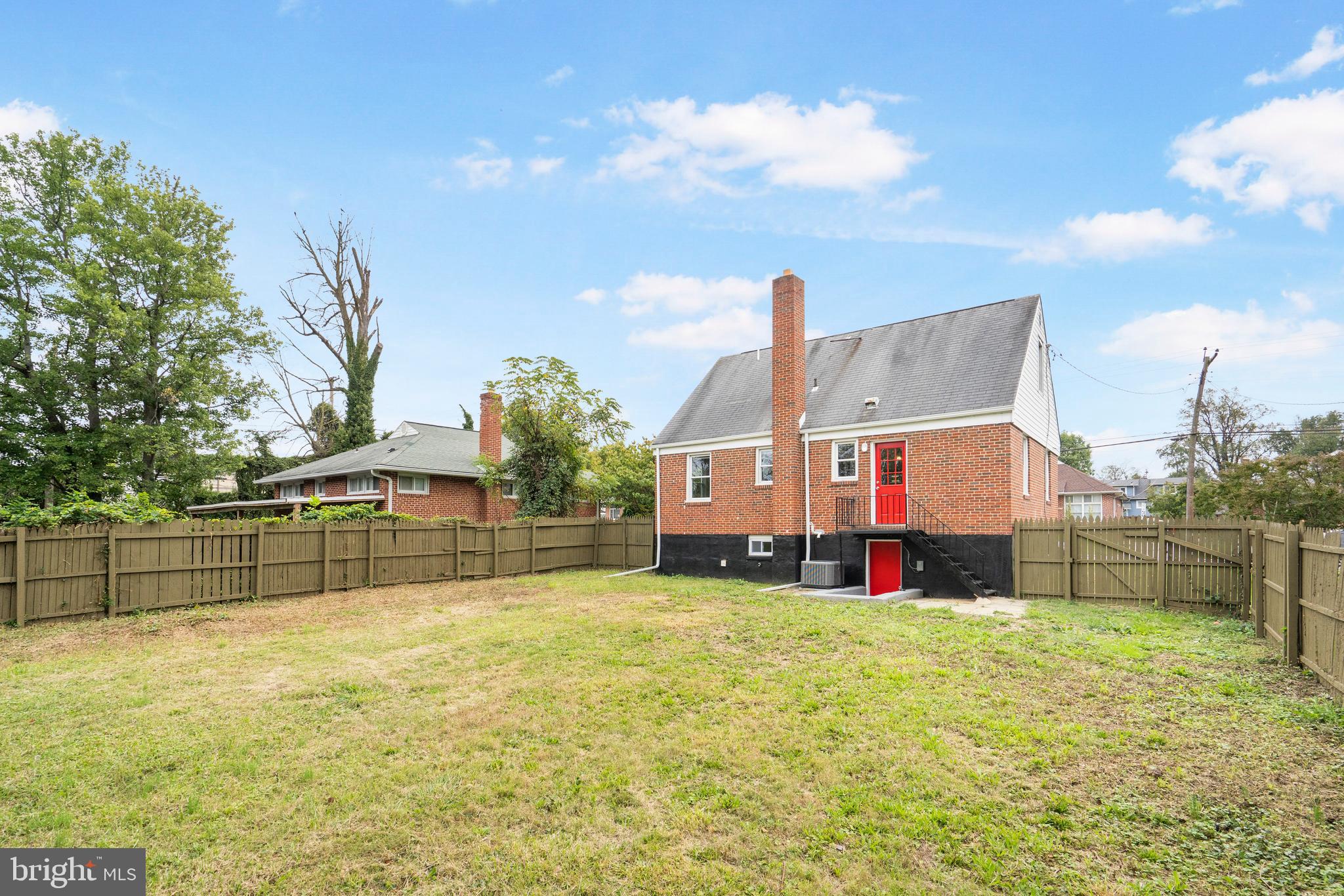 REISTERSTOWN STATION - Residential