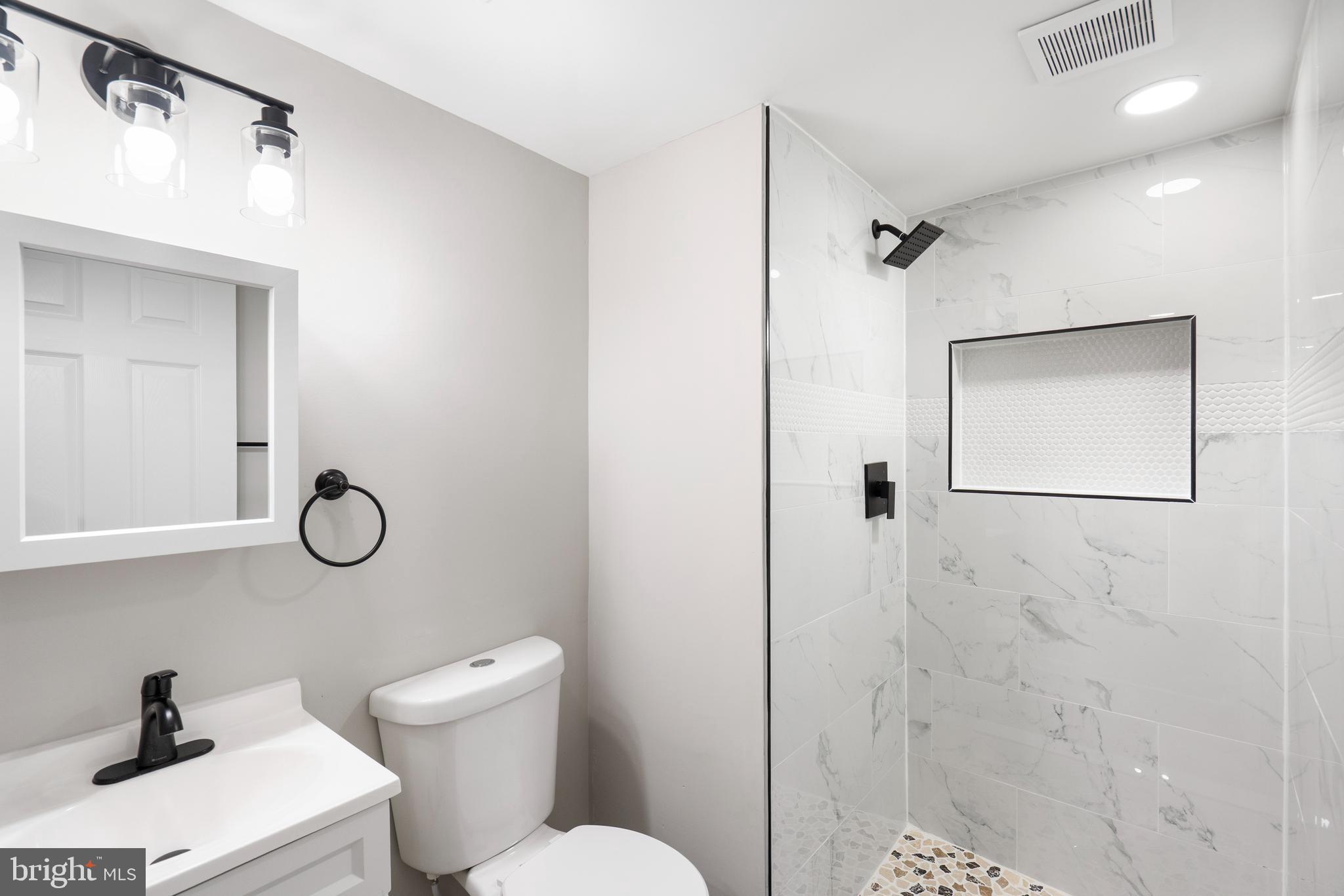 REISTERSTOWN STATION - Residential