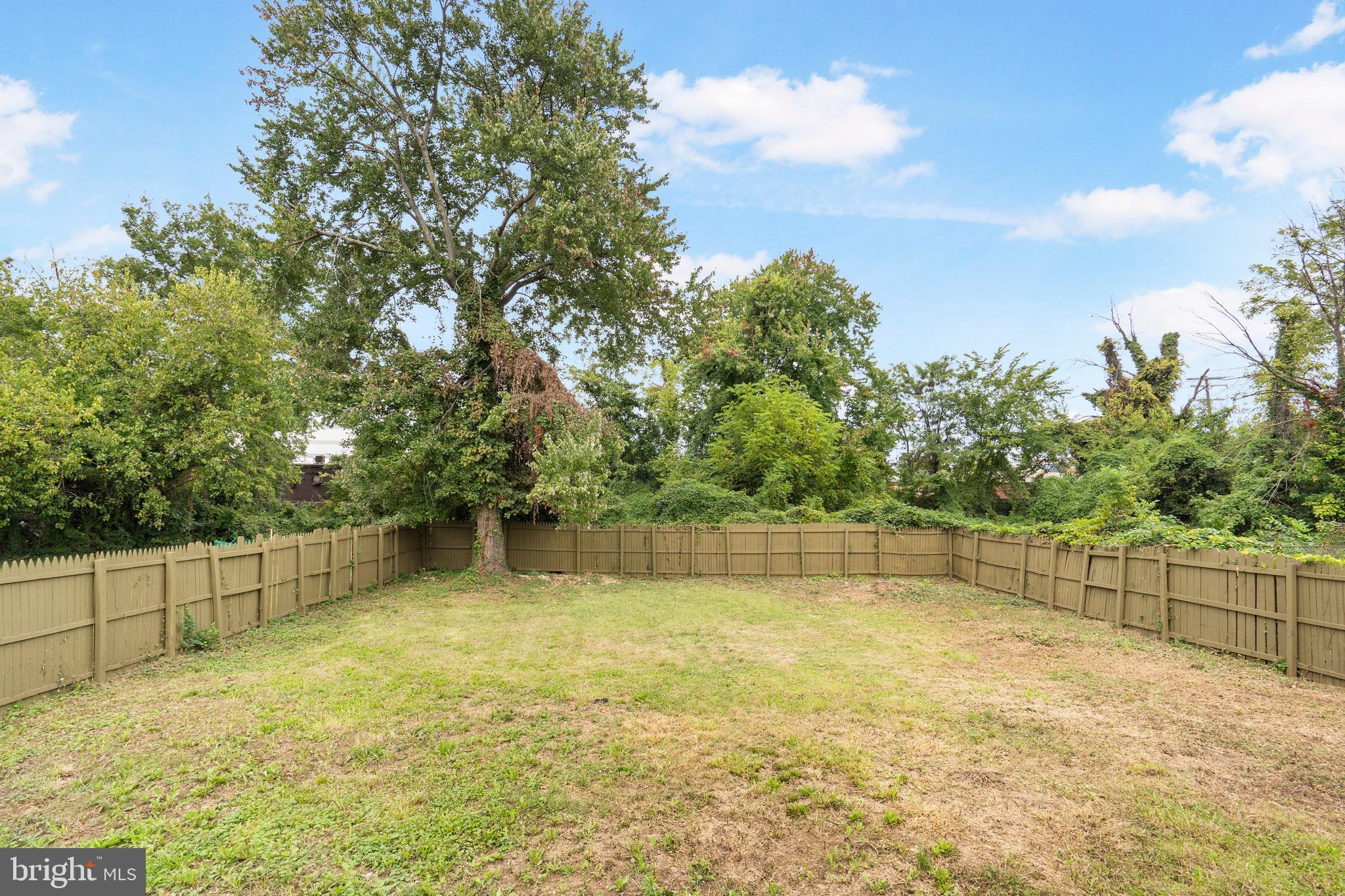 REISTERSTOWN STATION - Residential