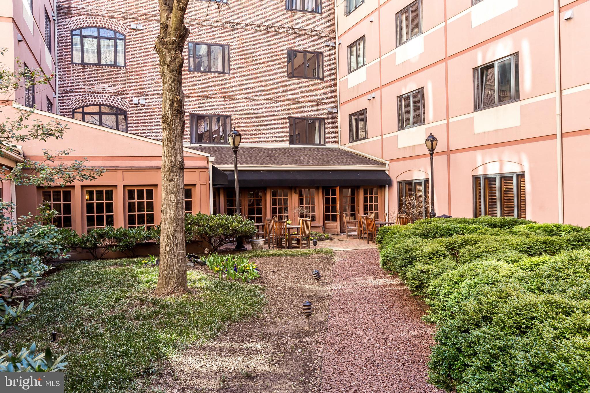 FELLS POINT HISTORIC DISTRICT - Residential