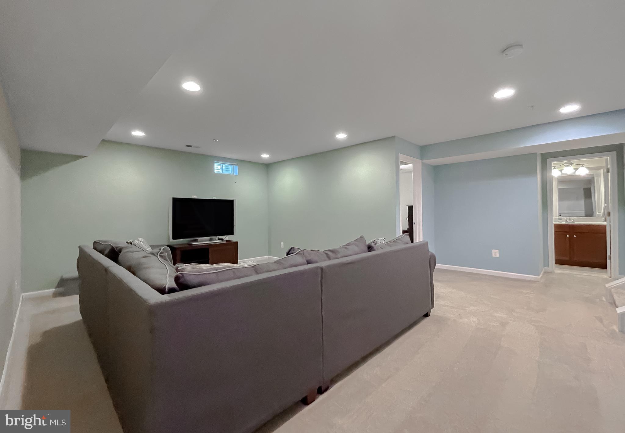 PRIMROSE PARK AT WILDEWOOD - Residential