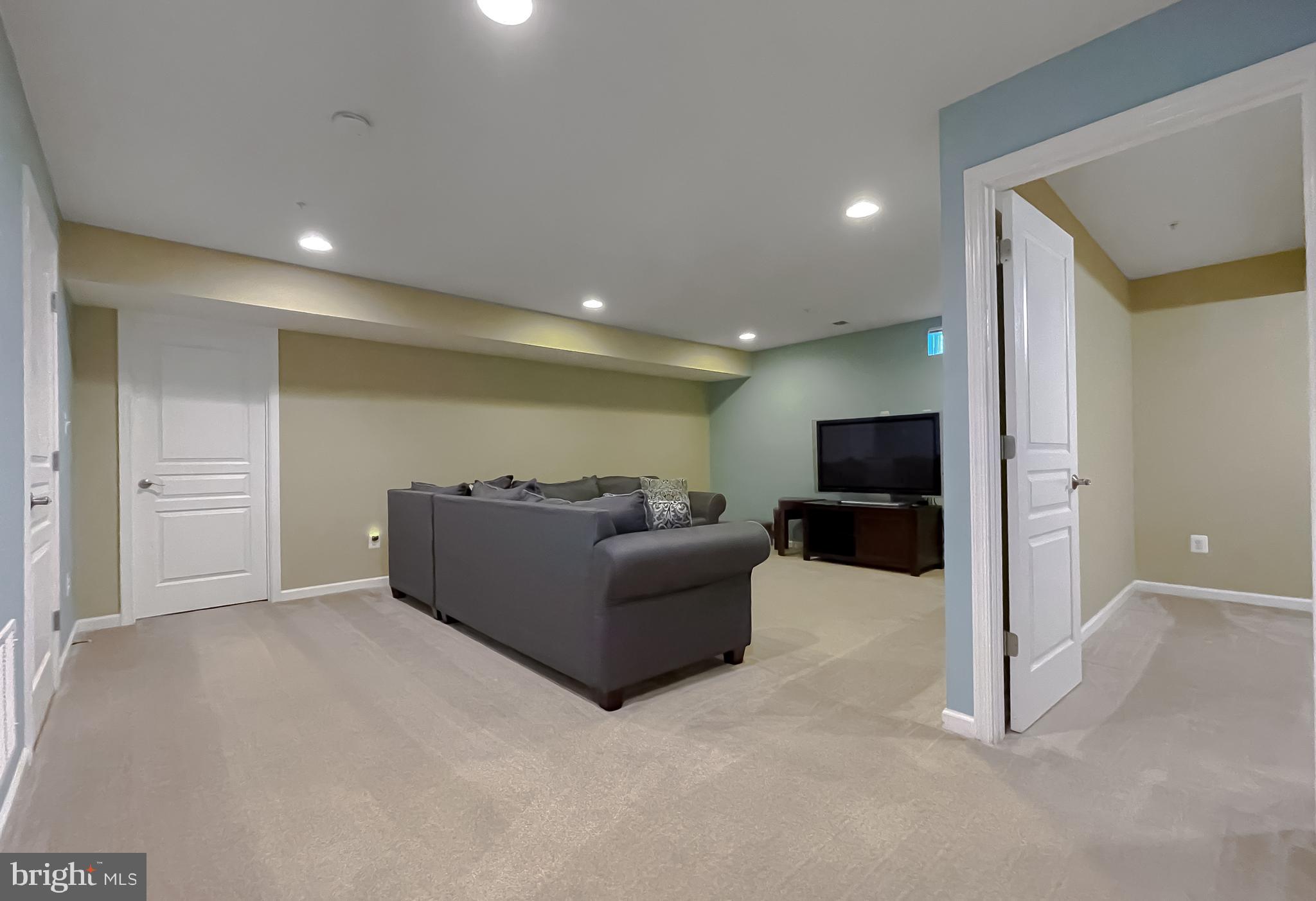 PRIMROSE PARK AT WILDEWOOD - Residential