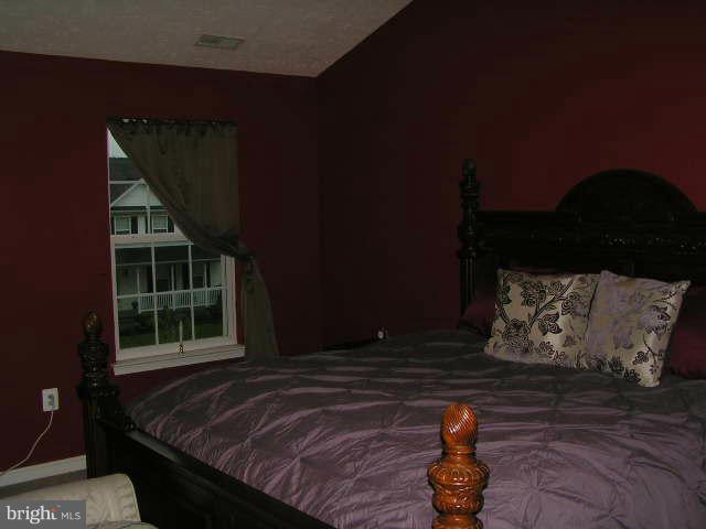 WILLOW WOODS - Residential Lease