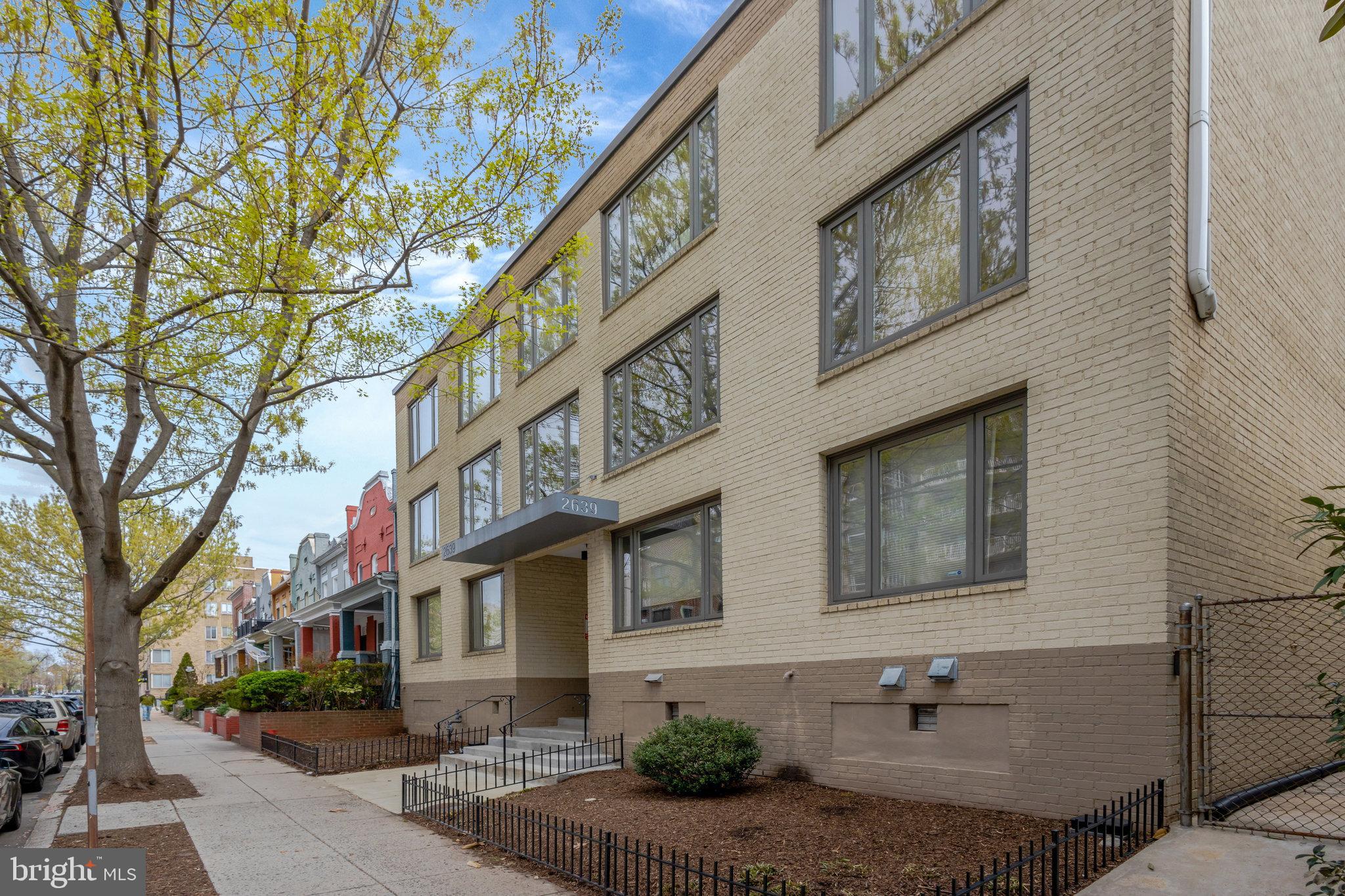2639 15TH STREET NW B2