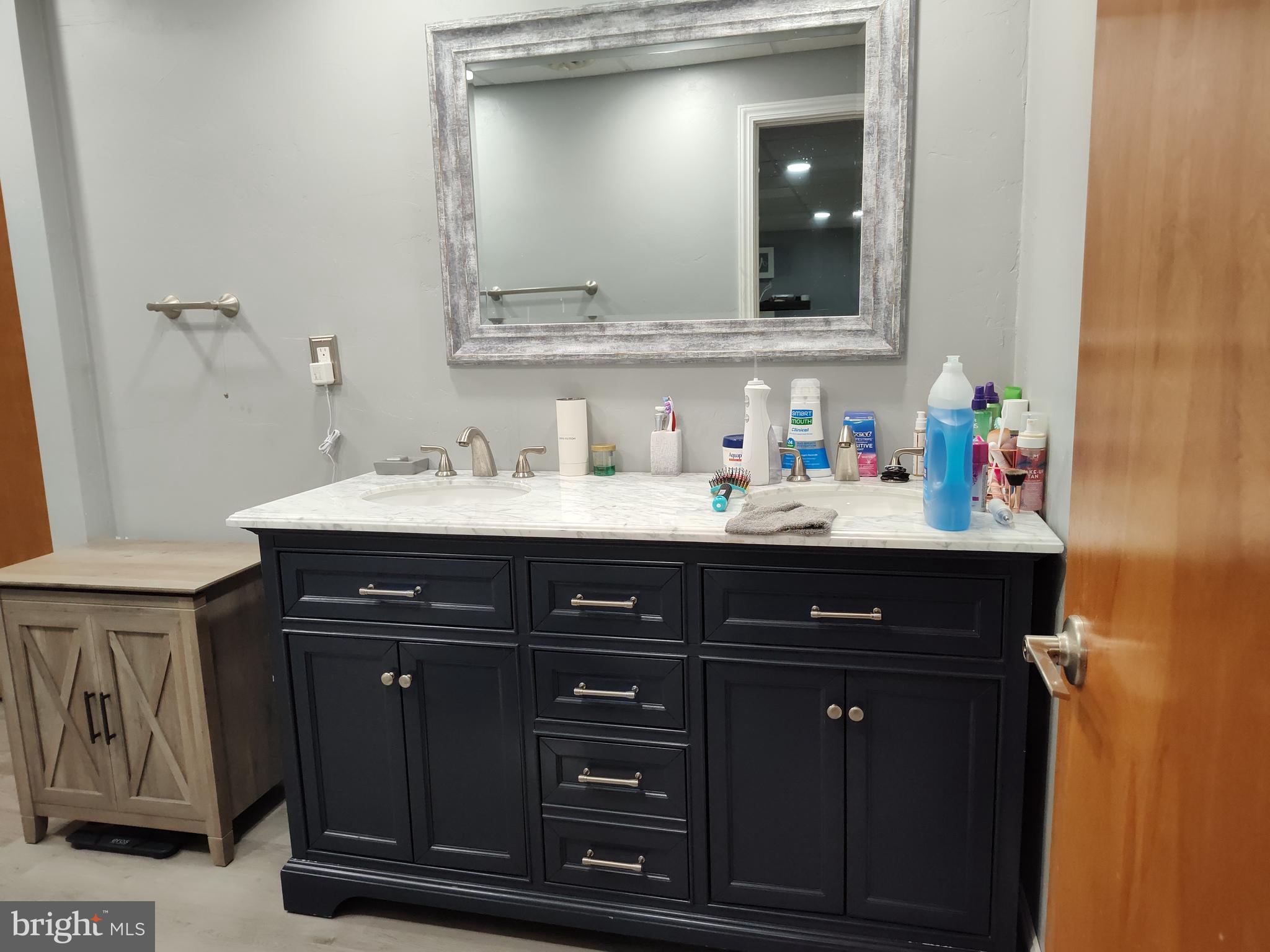 WEST MANHEIM TWP - Farm