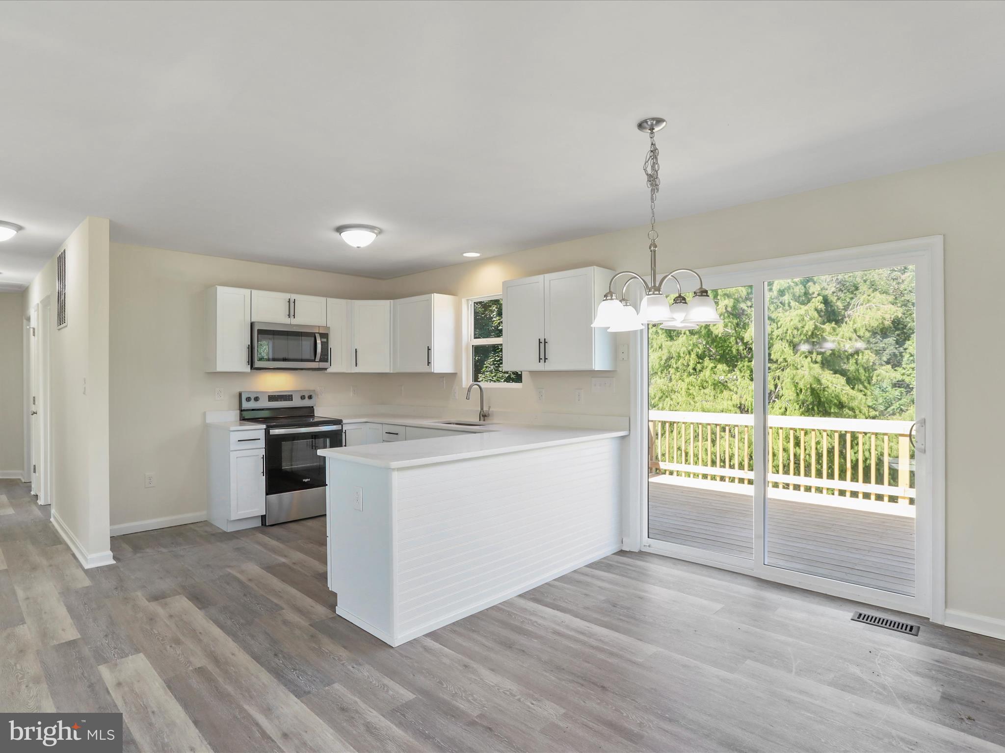 HICKORY RUN - Residential