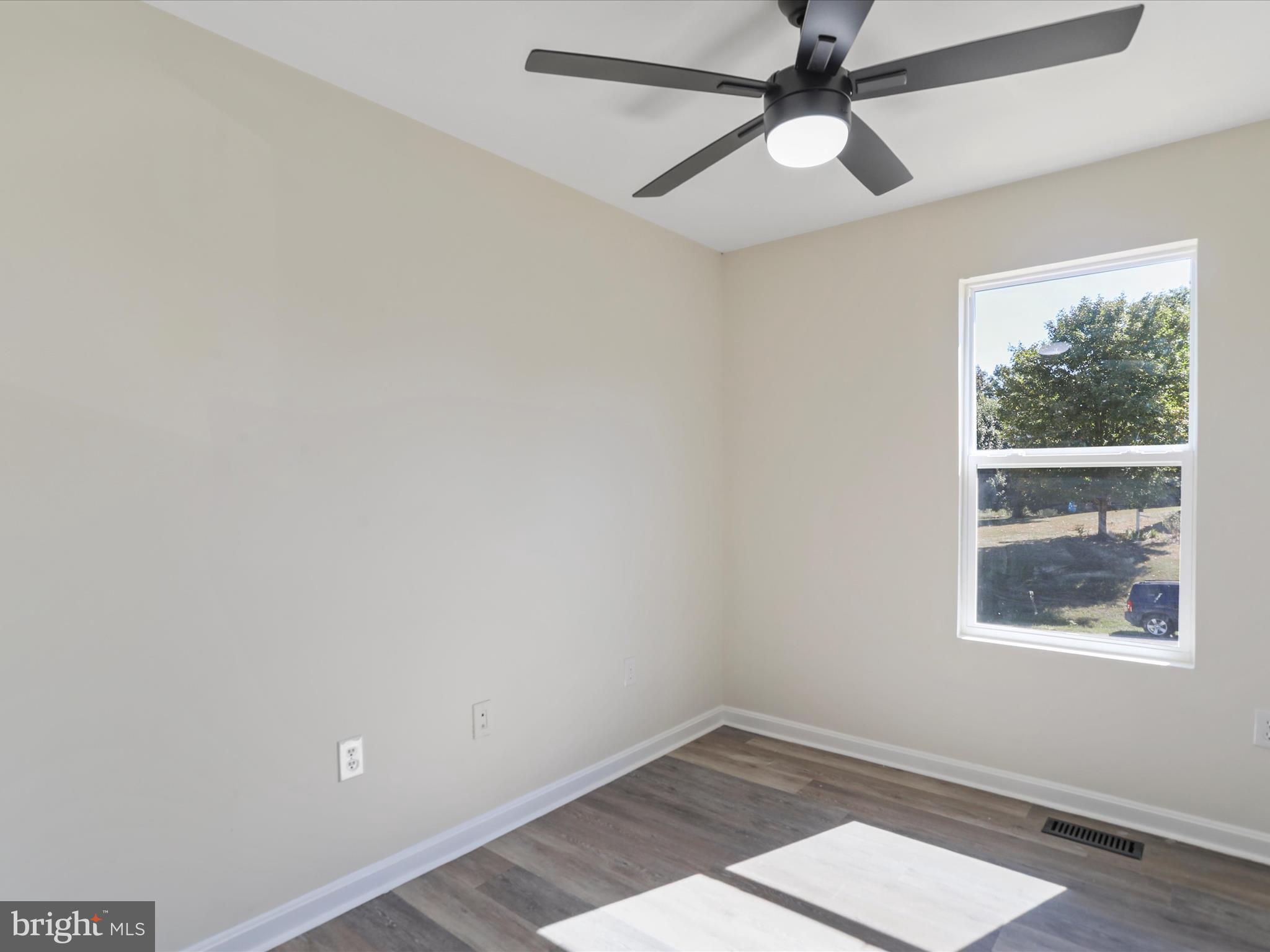 HICKORY RUN - Residential