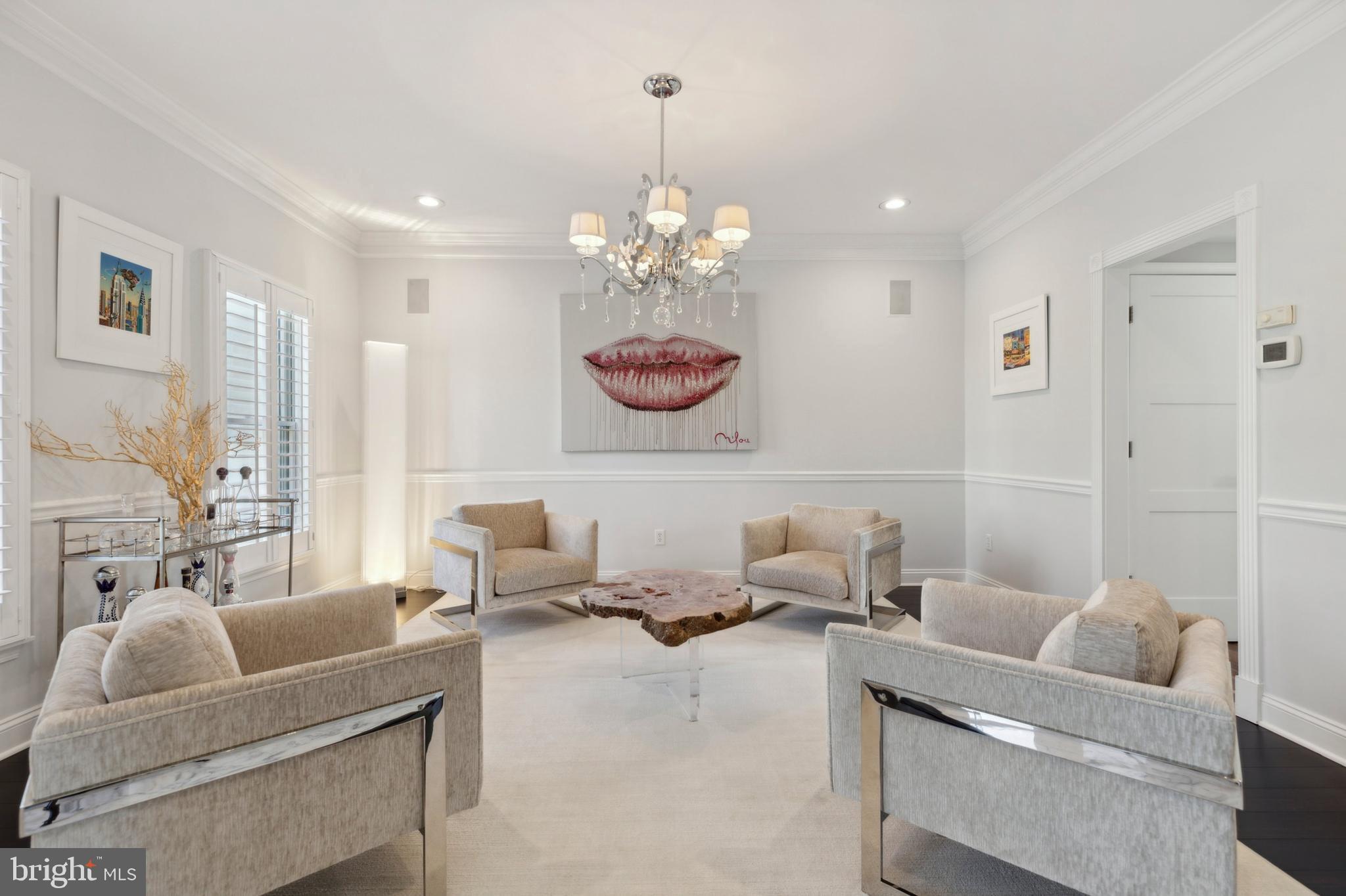 LAFAYETTE HILL - Residential