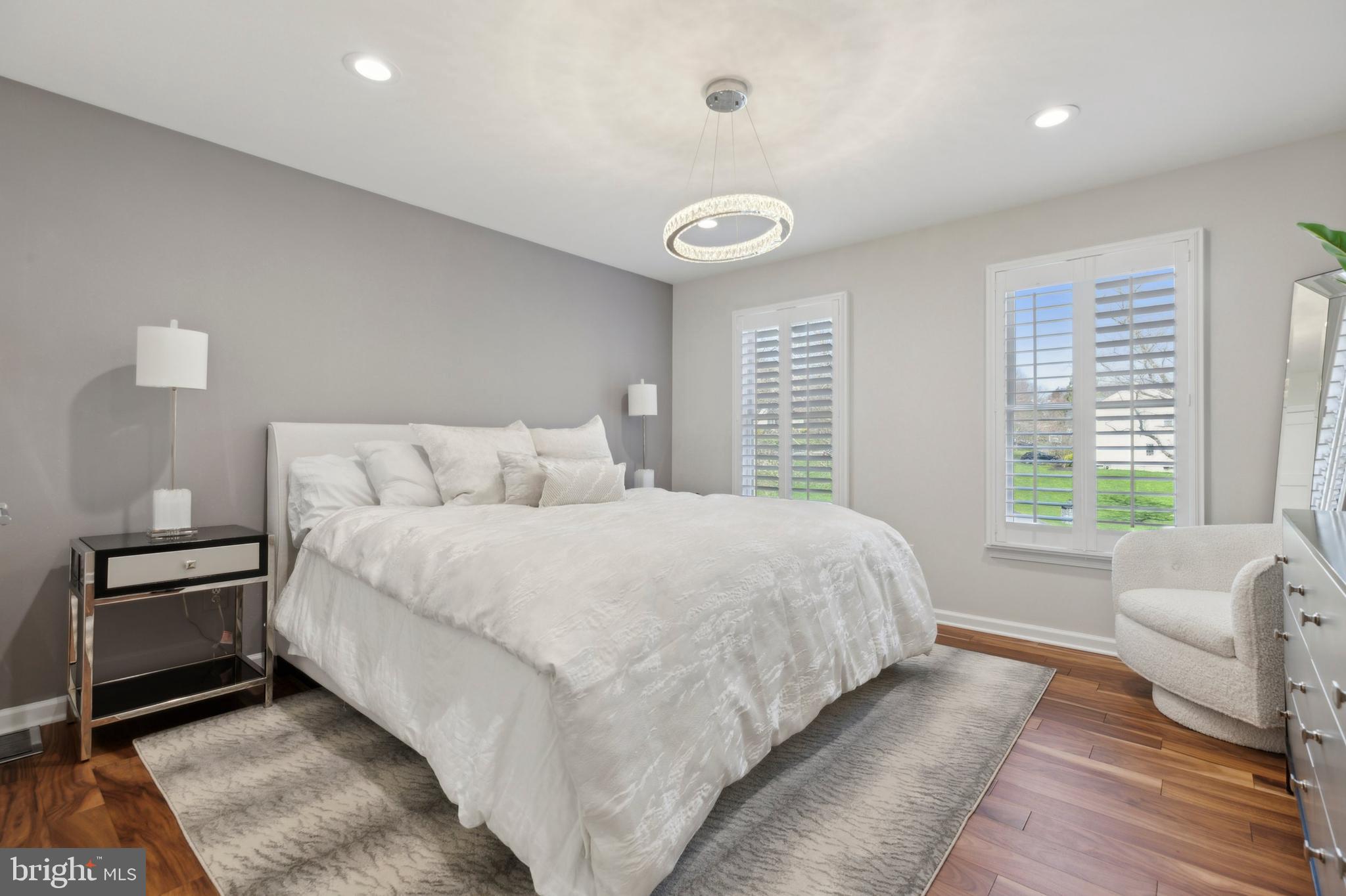 LAFAYETTE HILL - Residential