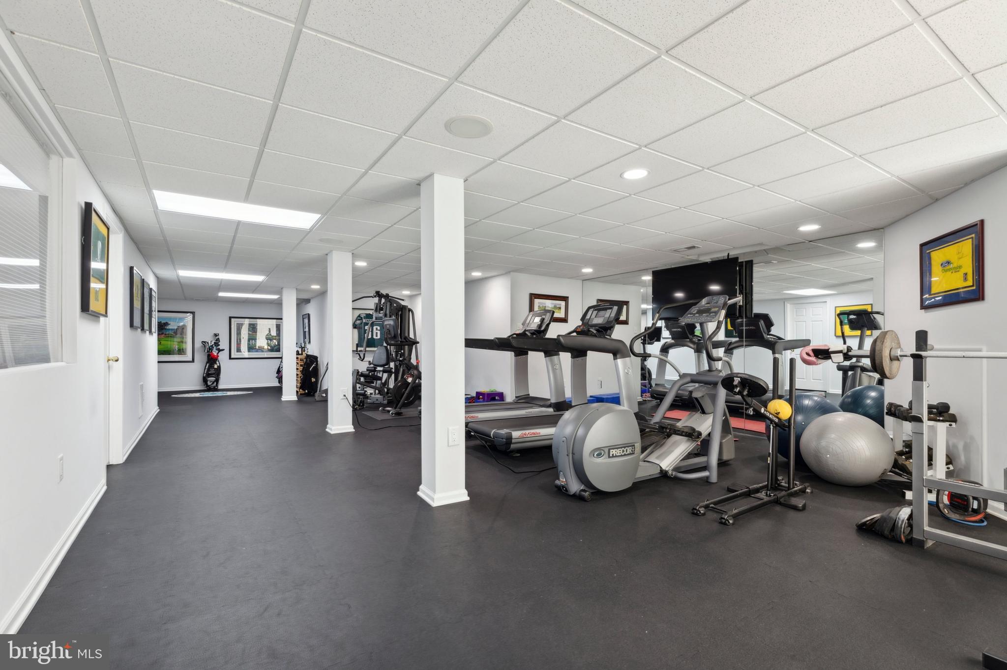 LAFAYETTE HILL - Residential