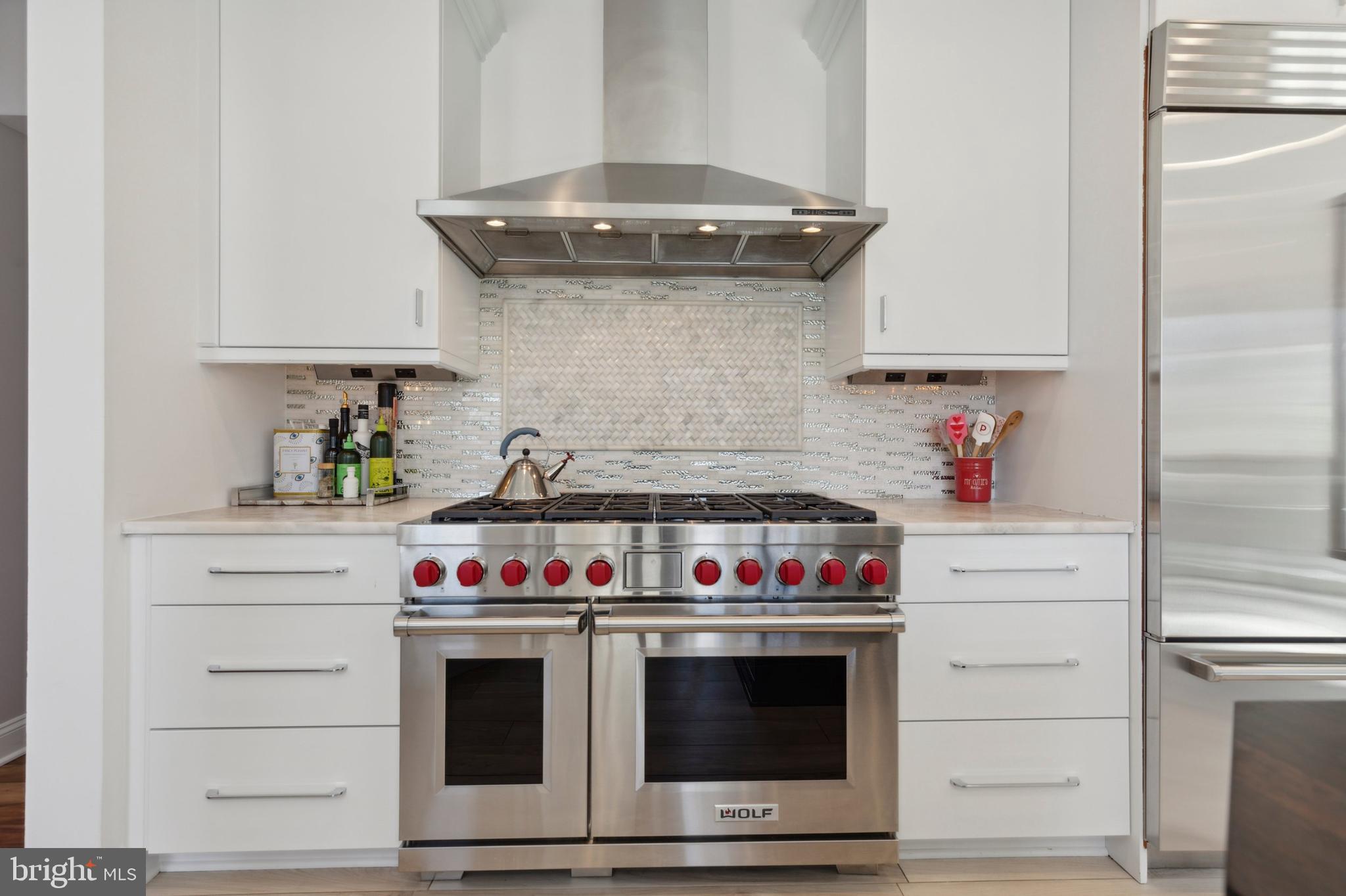 LAFAYETTE HILL - Residential