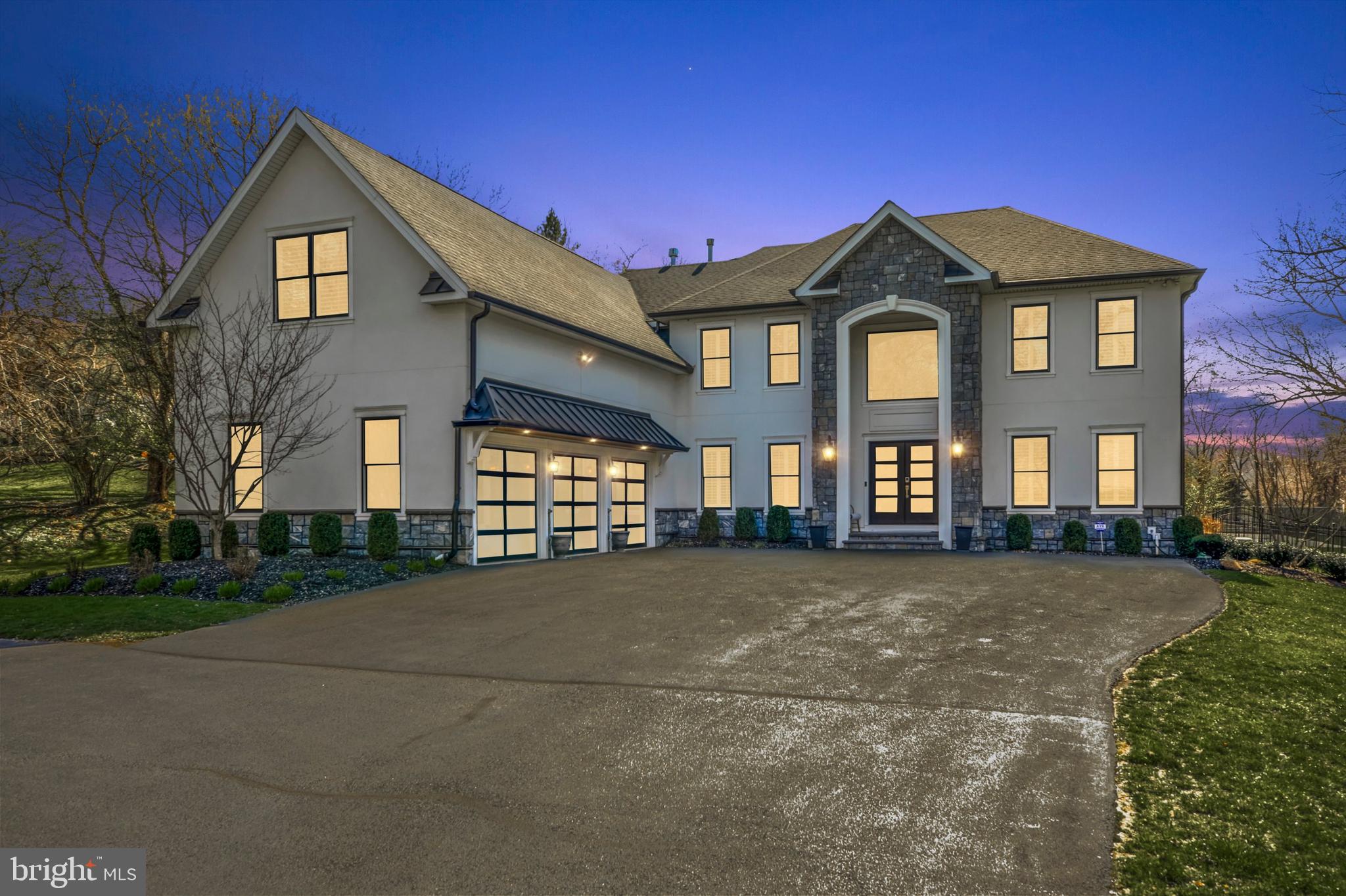 LAFAYETTE HILL - Residential