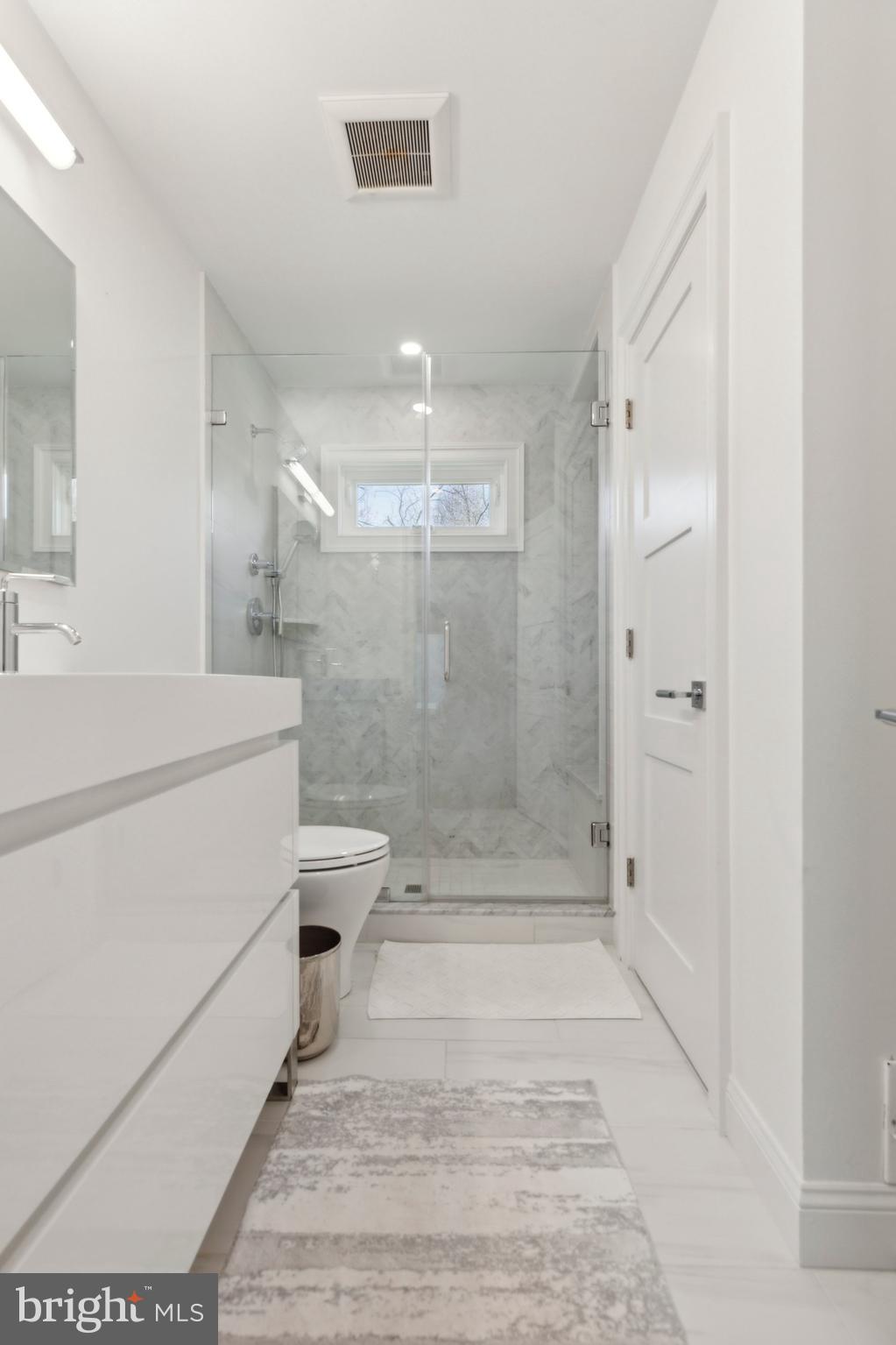 LAFAYETTE HILL - Residential