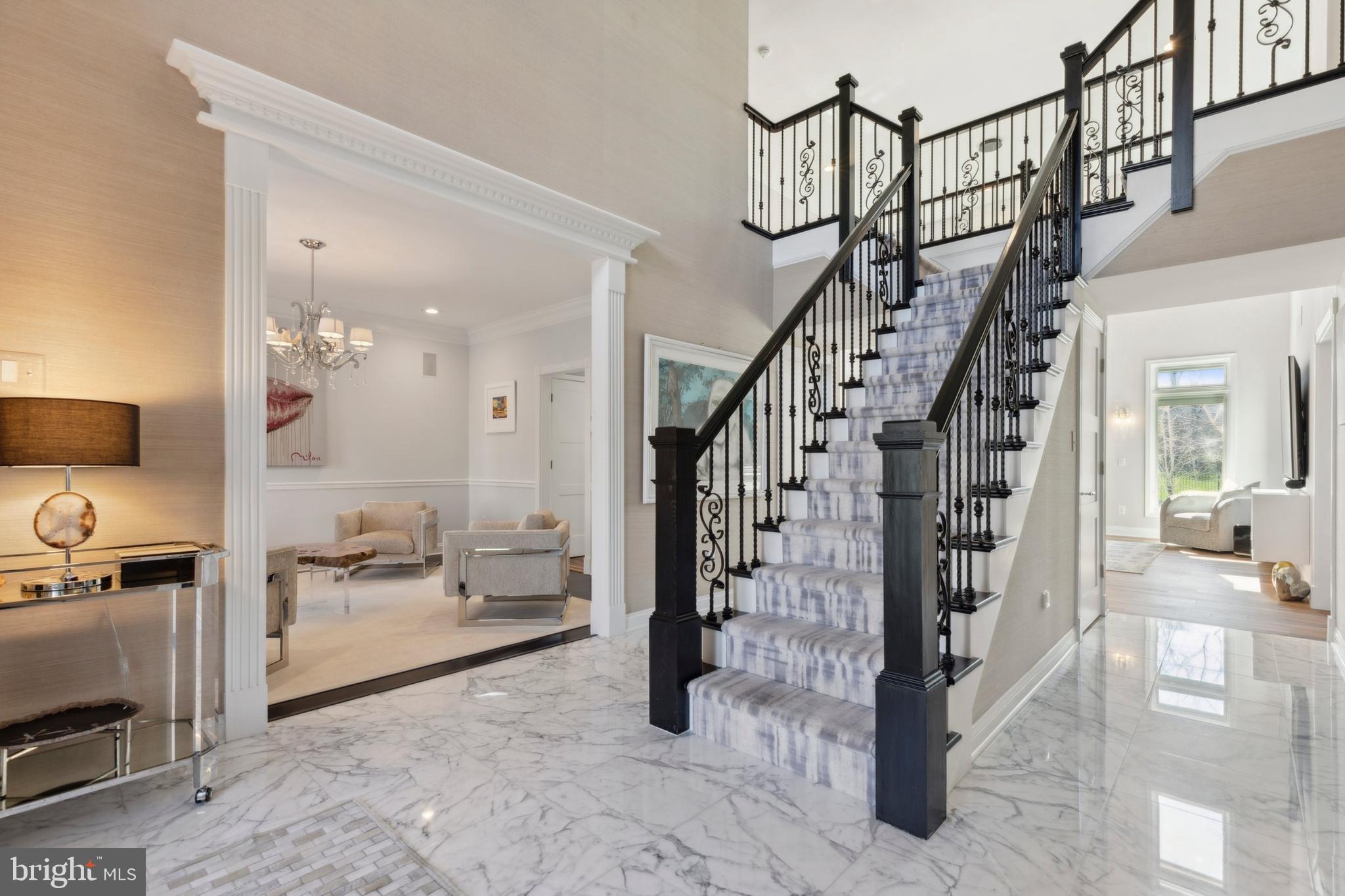 LAFAYETTE HILL - Residential