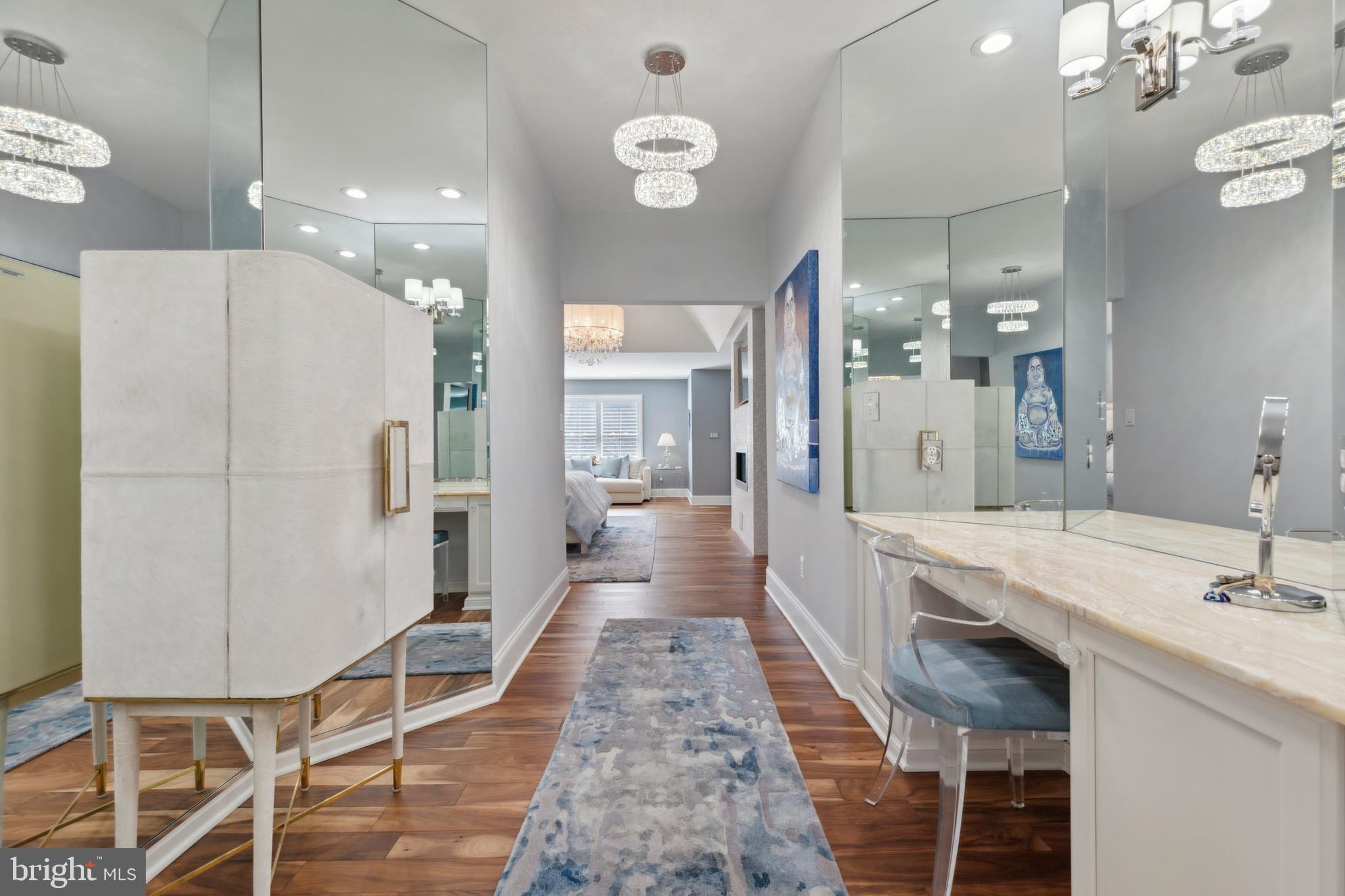 LAFAYETTE HILL - Residential