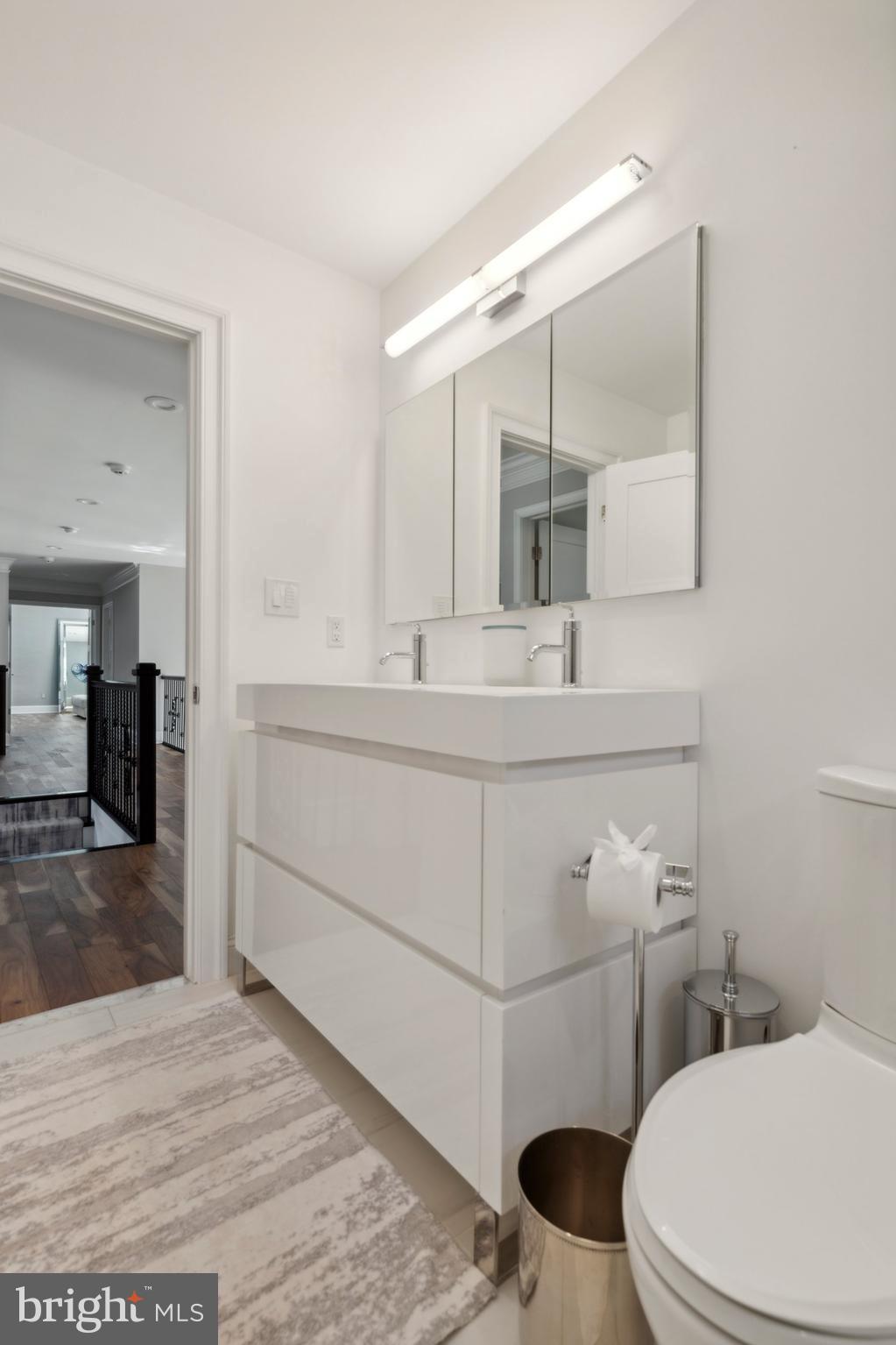 LAFAYETTE HILL - Residential