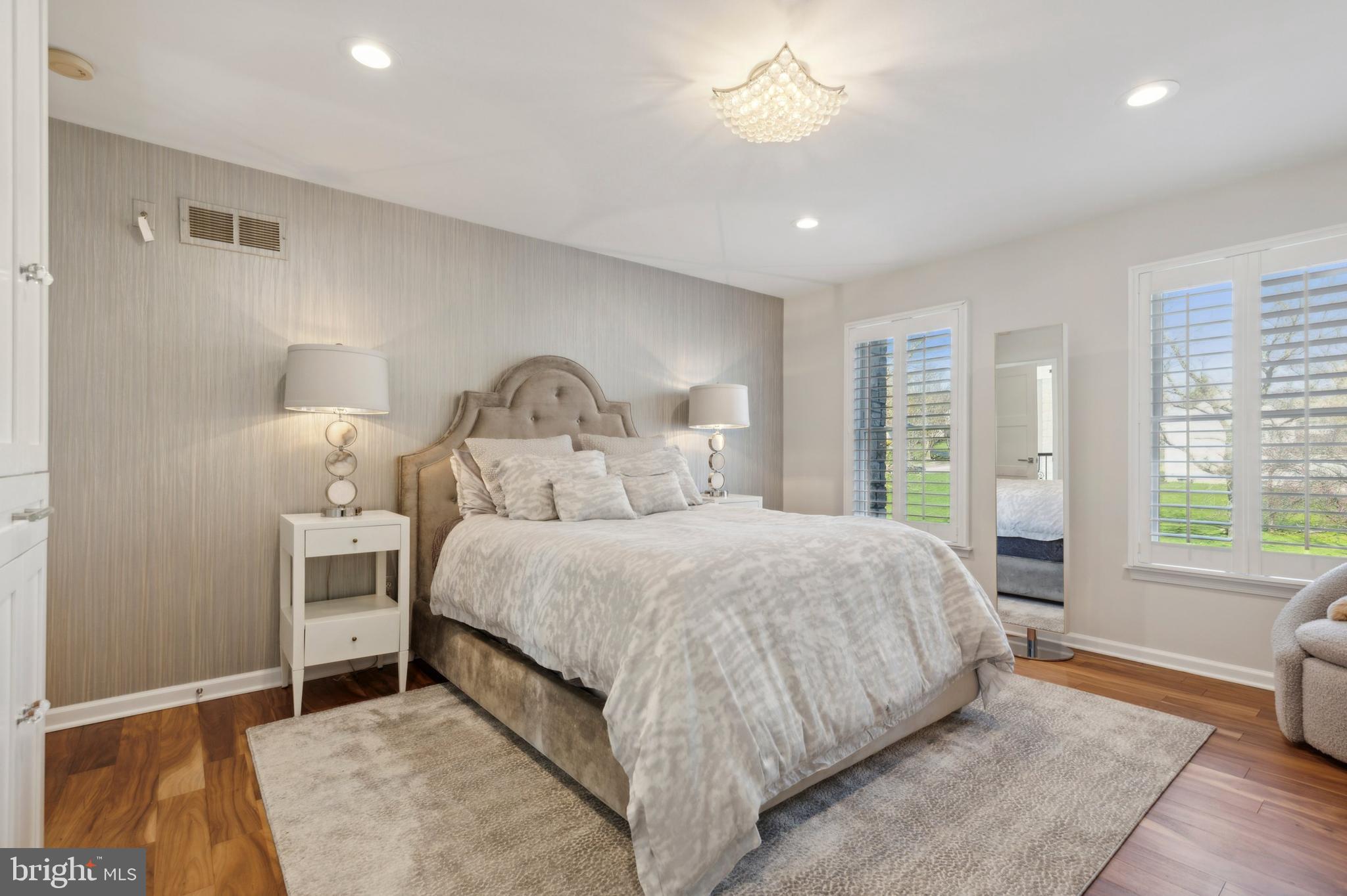 LAFAYETTE HILL - Residential