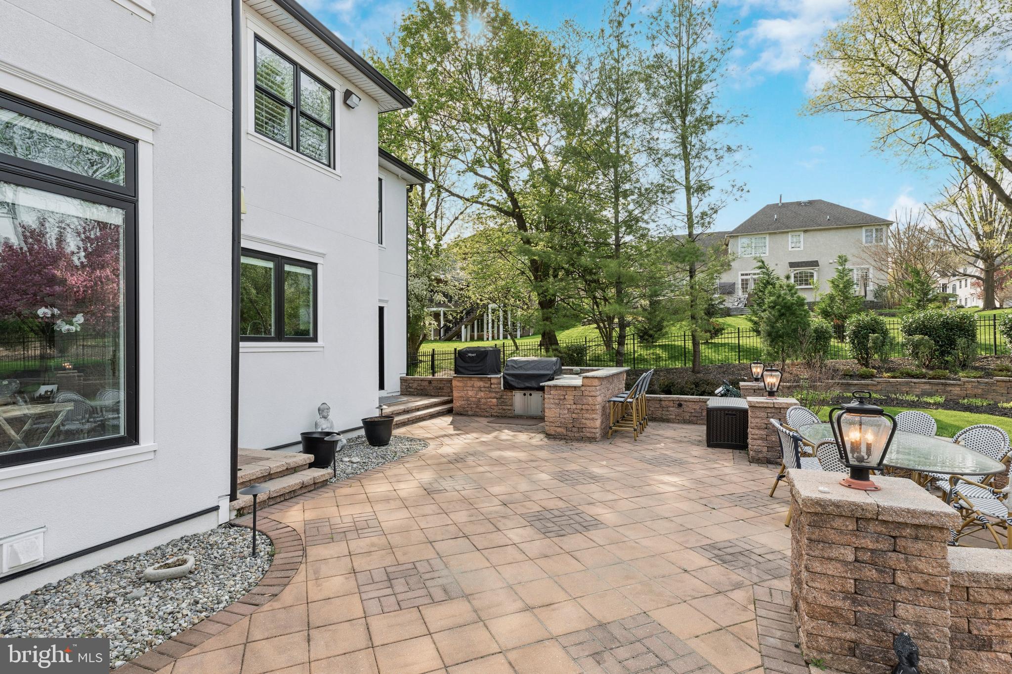 LAFAYETTE HILL - Residential