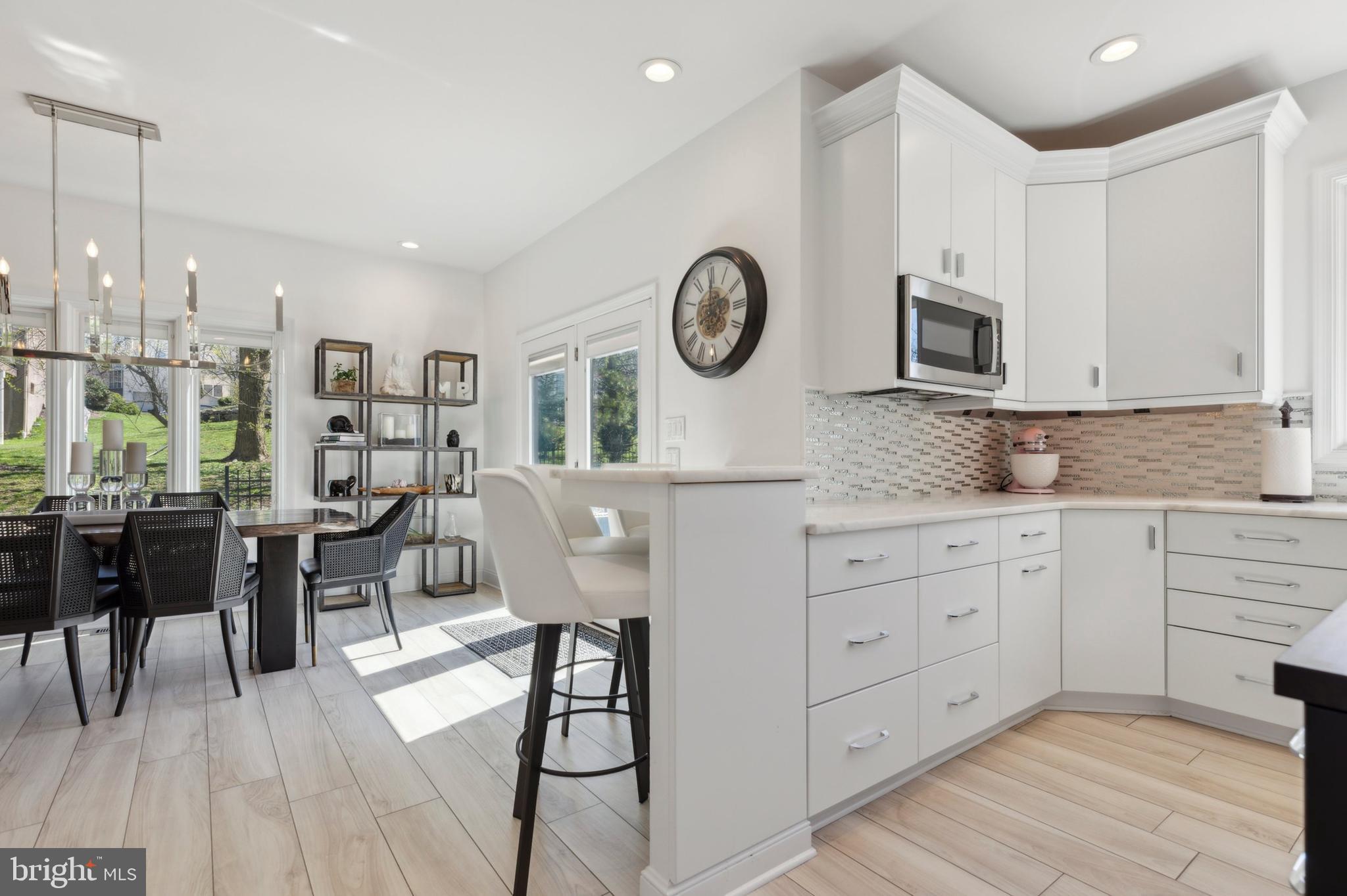 LAFAYETTE HILL - Residential