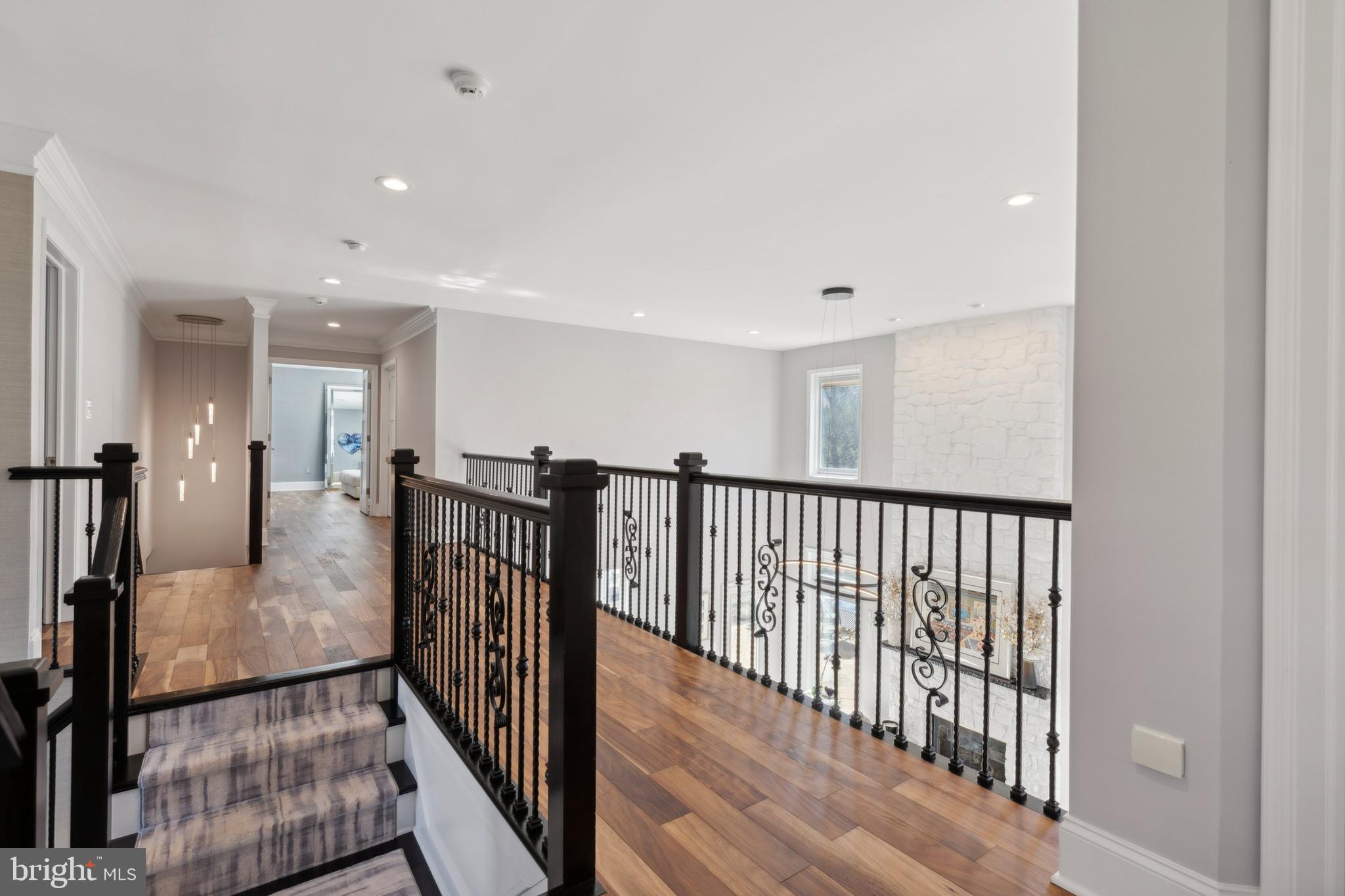 LAFAYETTE HILL - Residential